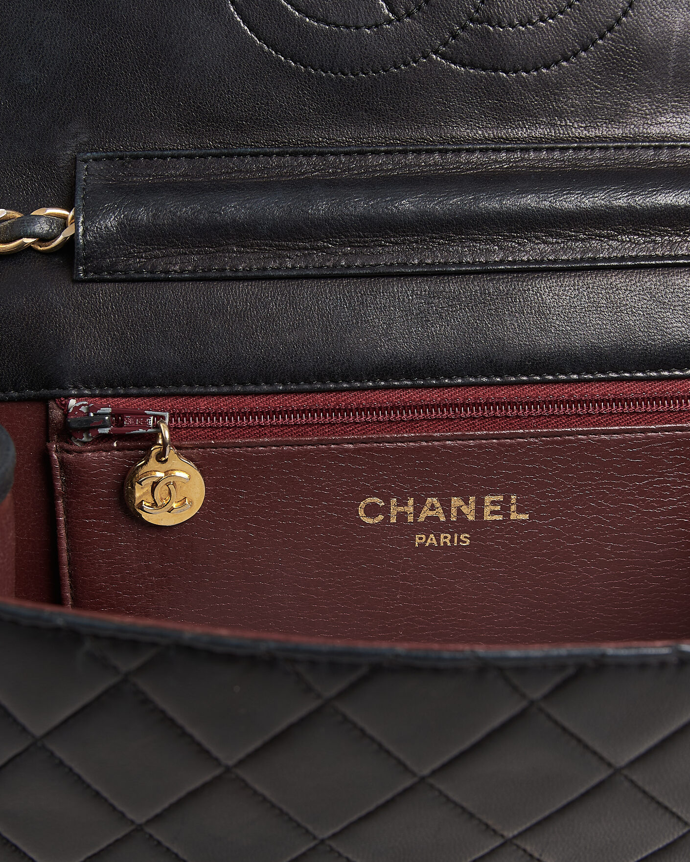 Homme | Pre-Owned & Vintage Bags | Chanel Pre-Owned | Single Flap Bag Black