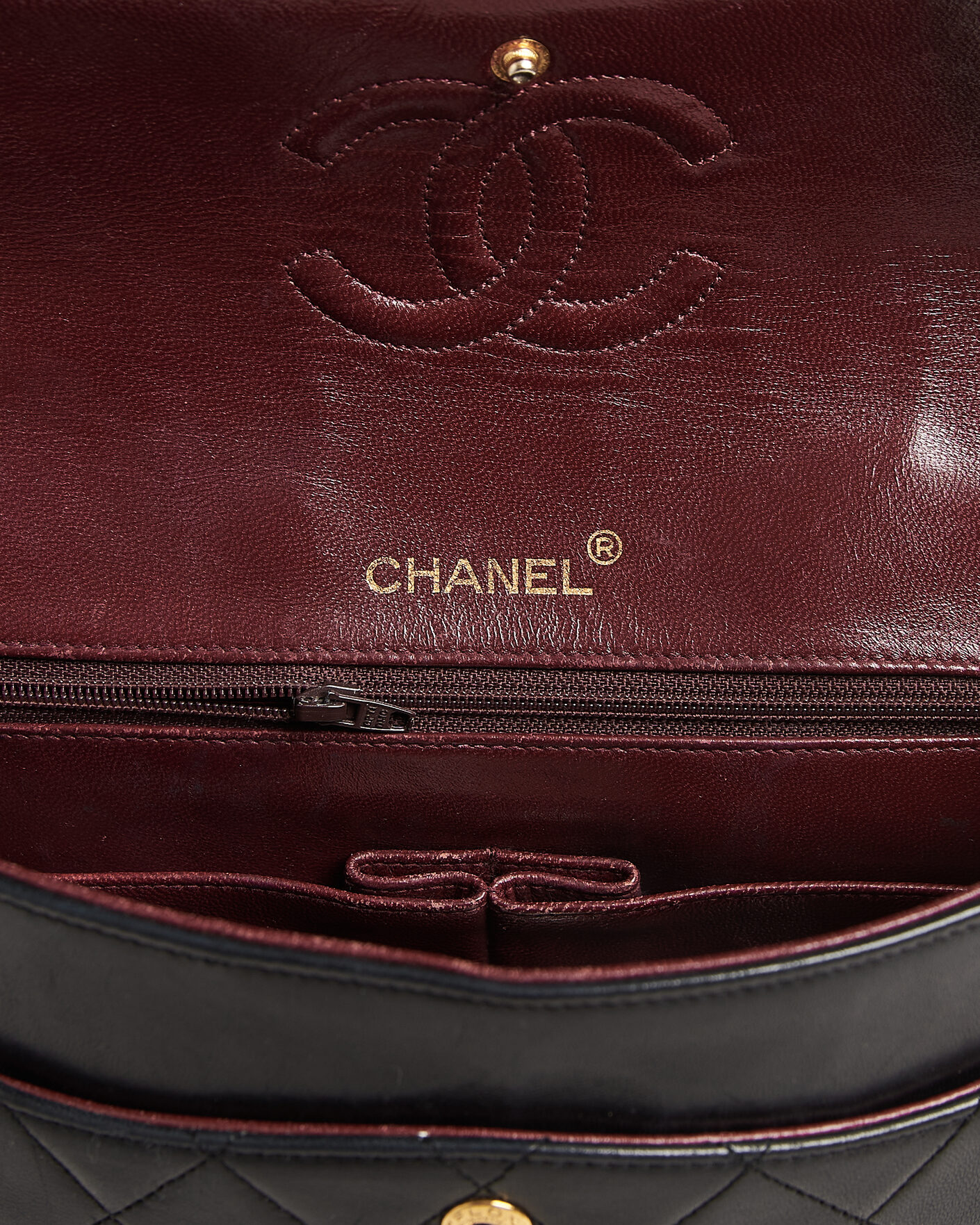 Homme | Pre-Owned & Vintage Bags | Chanel Pre-Owned | Classic Medium Square Double Flap Bag Lambskin Black