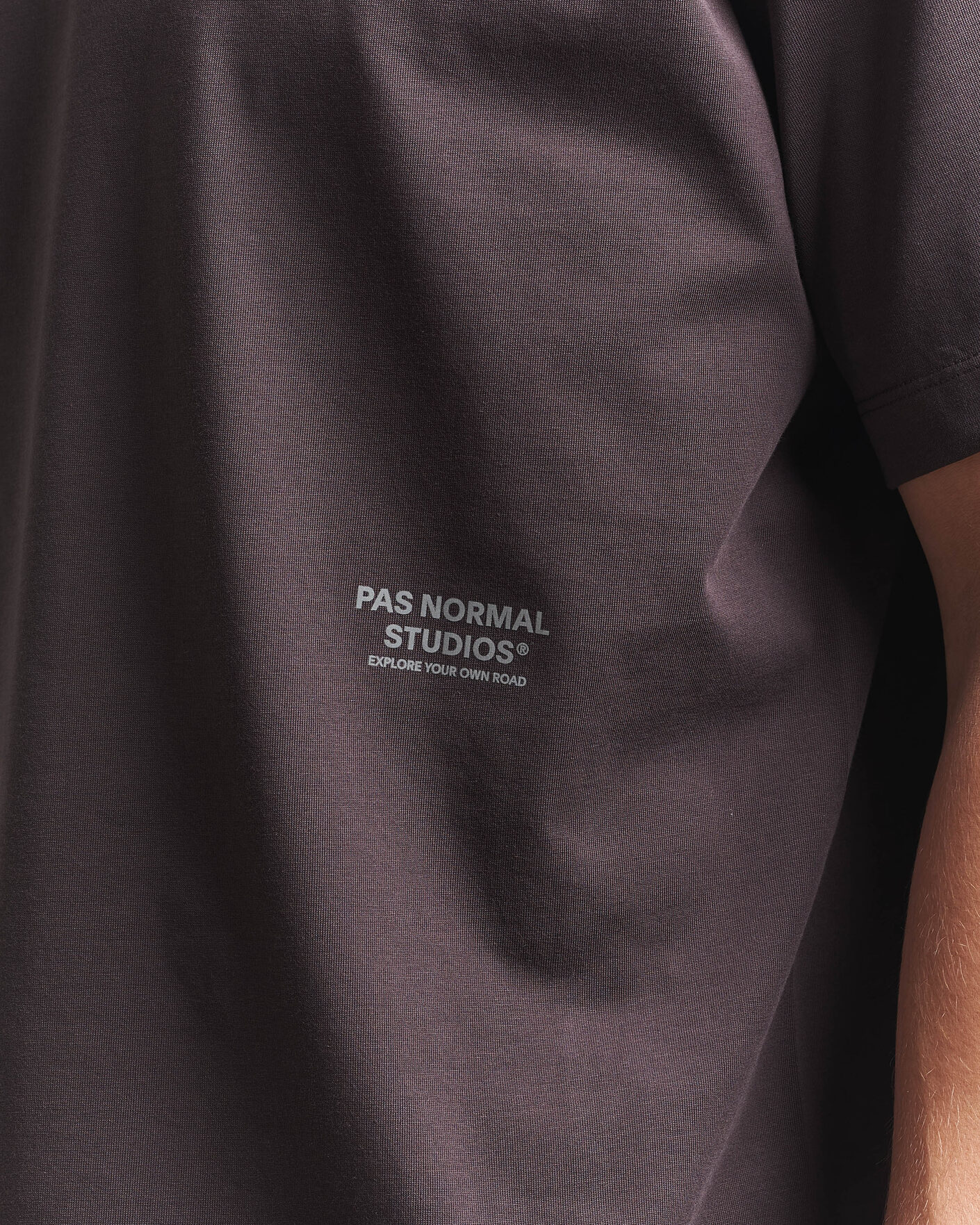 Homme | T-shirts | Pas Normal Studios | Off Race Cotton Tech T-Shirt Dark Purple