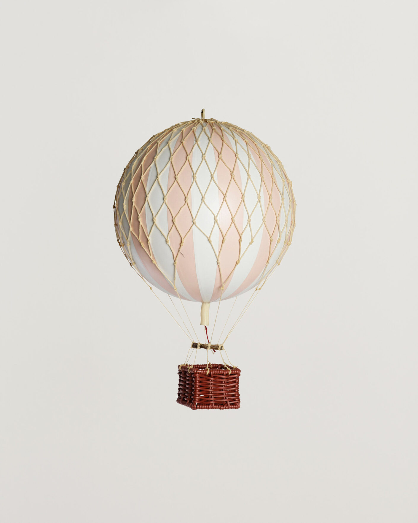 Homme | Pour La Maison | Authentic Models | Travels Light Led Balloon 