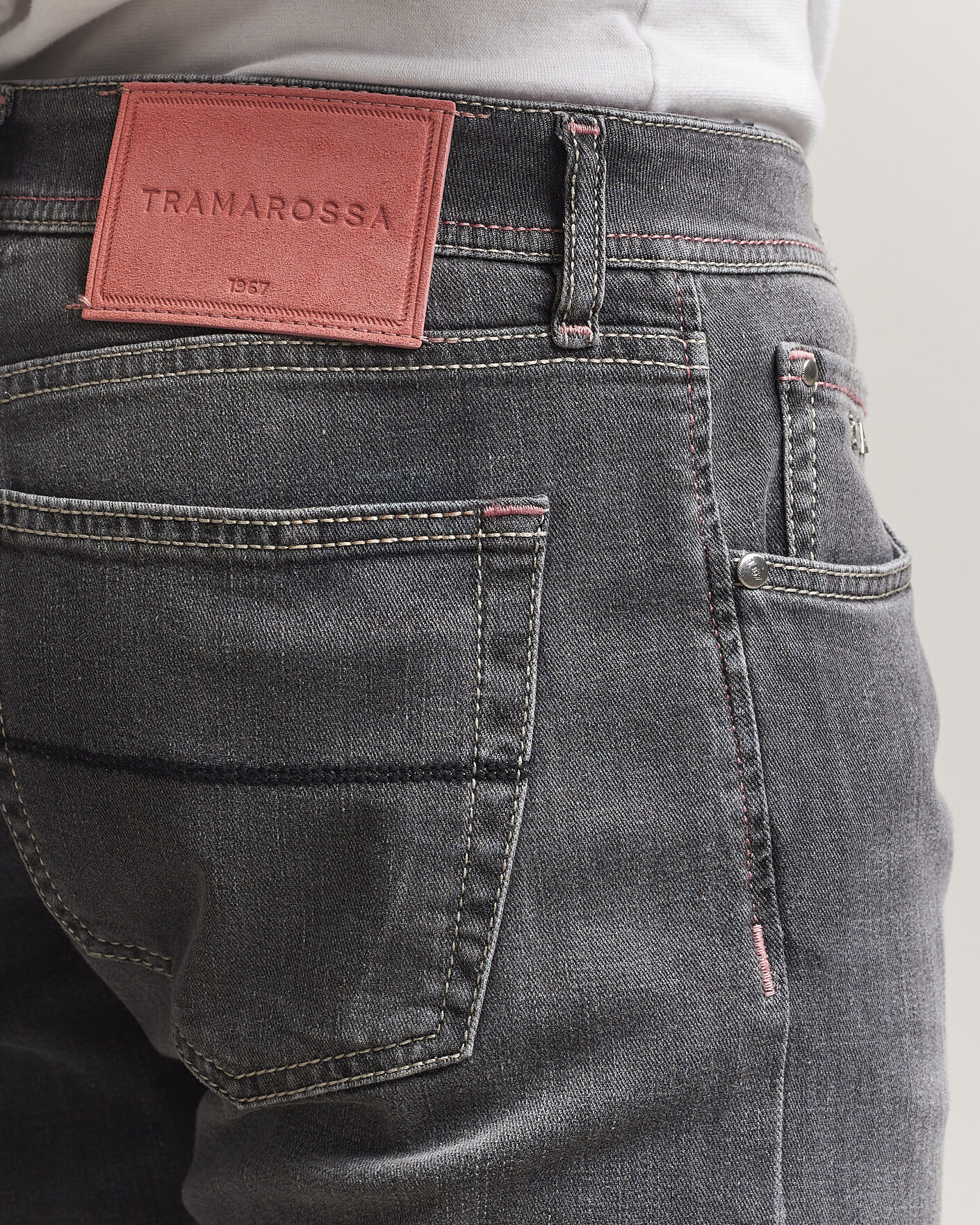 Heren | Jeans | Tramarossa | Michelangelo Contrast Seam Stretch Jeans Dark Grey