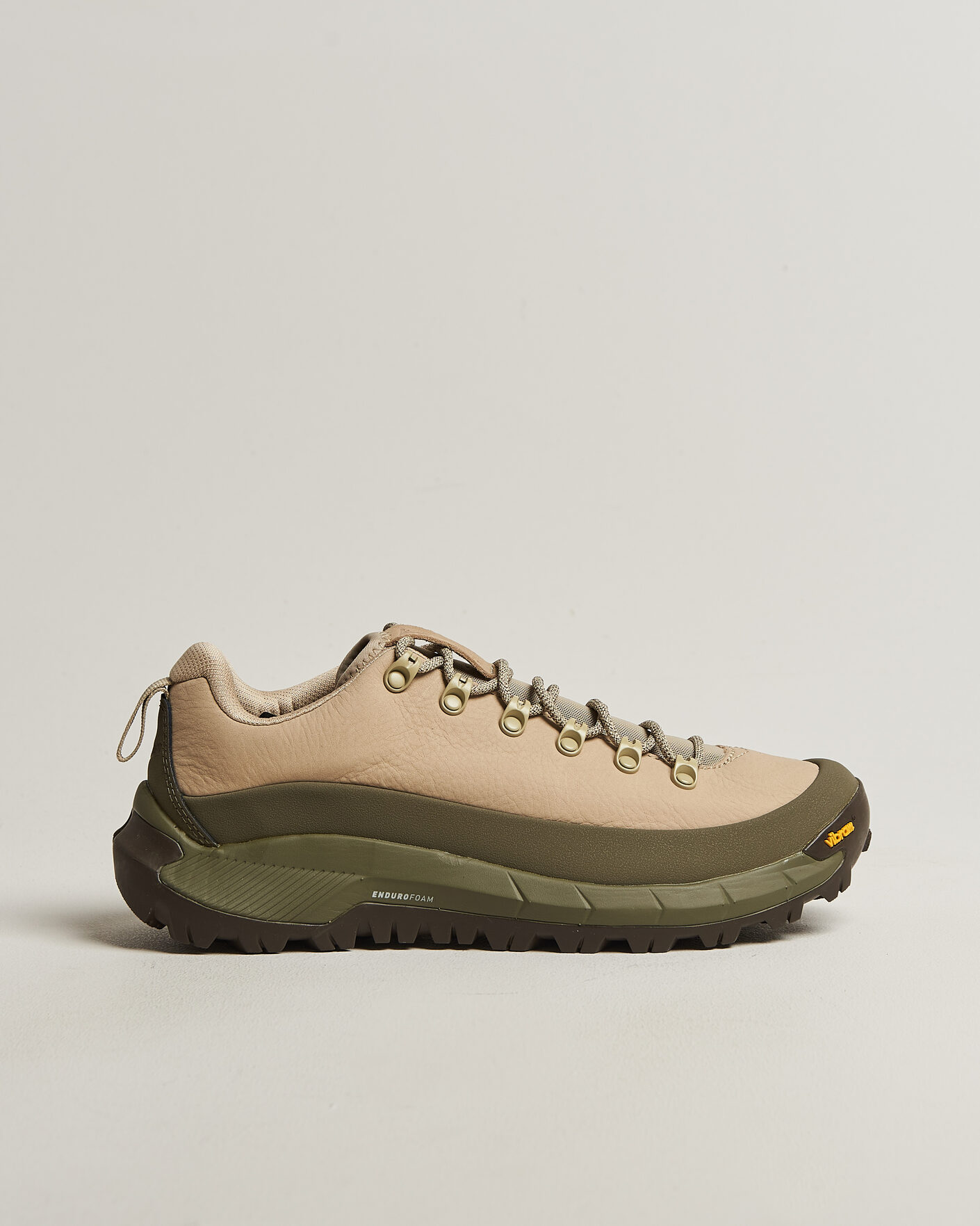 Heren | Wandel schoenen | Danner | MTN45 Nubuck Trail Shoe Beige/Green