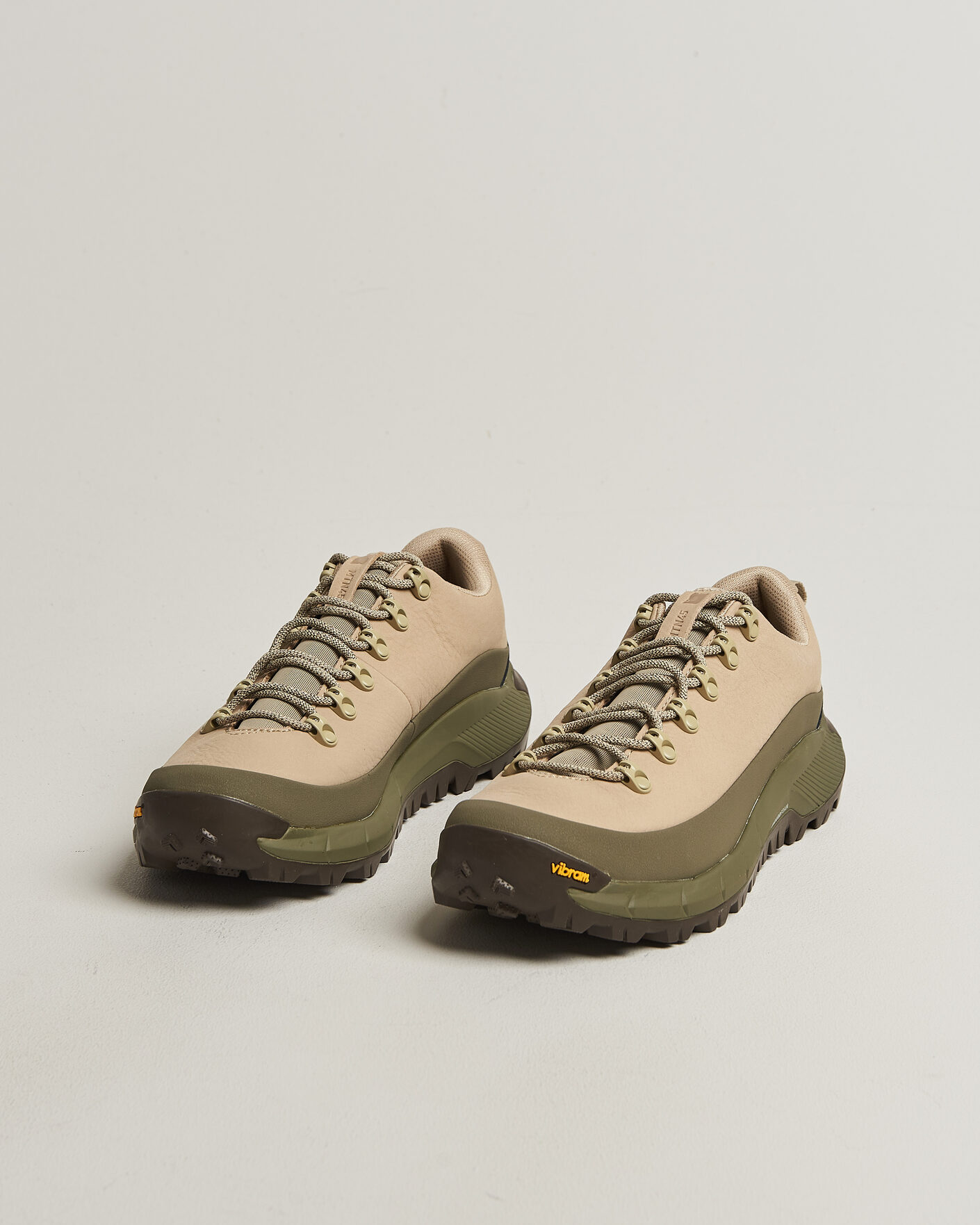 Homme | Chaussures De Randonnée | Danner | MTN45 Nubuck Trail Shoe Beige/Green