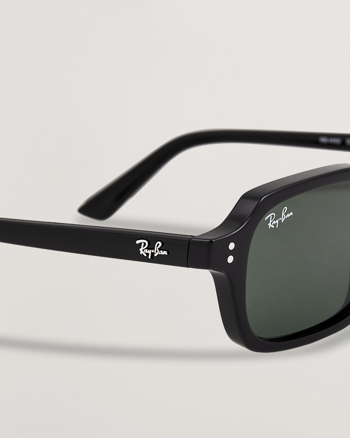 Heren | Zonnebrillen | Ray-Ban | Zuri Sunglasses Black