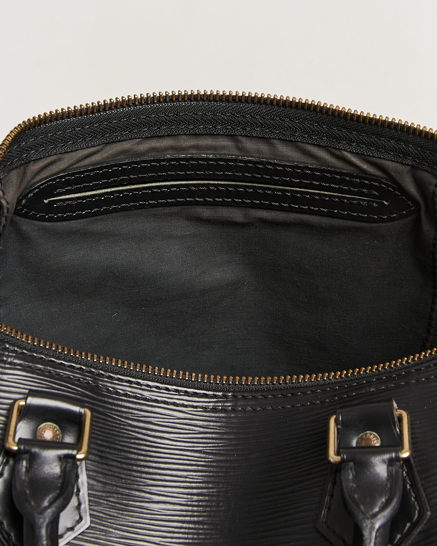 Heren | Pre-Owned & Vintage Bags | Louis Vuitton Pre-Owned | Speedy 30 Epi Leather Black