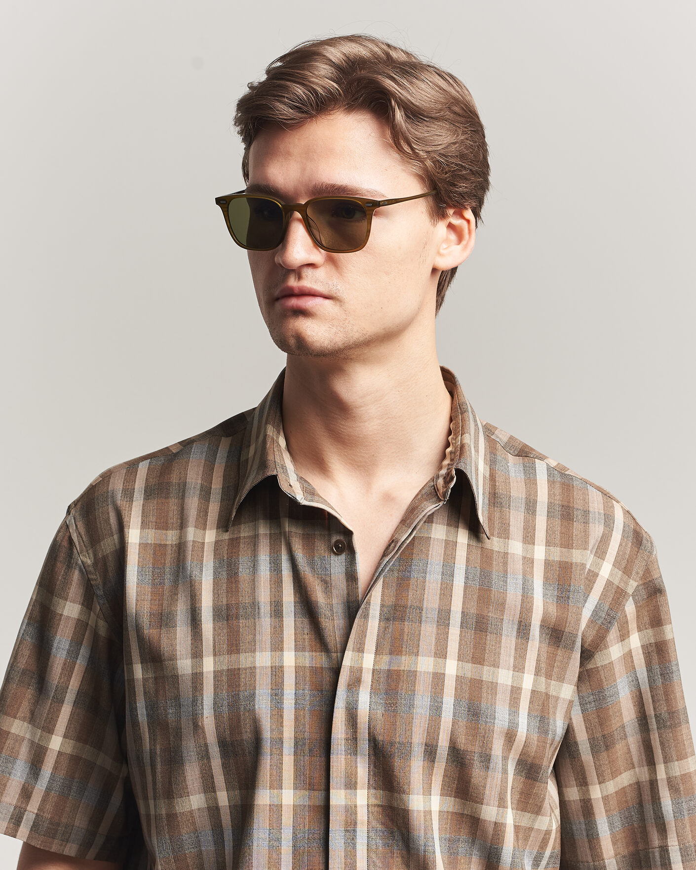 Homme | Lunettes De Soleil | Oliver Peoples | Laedin Sunglasses Olive