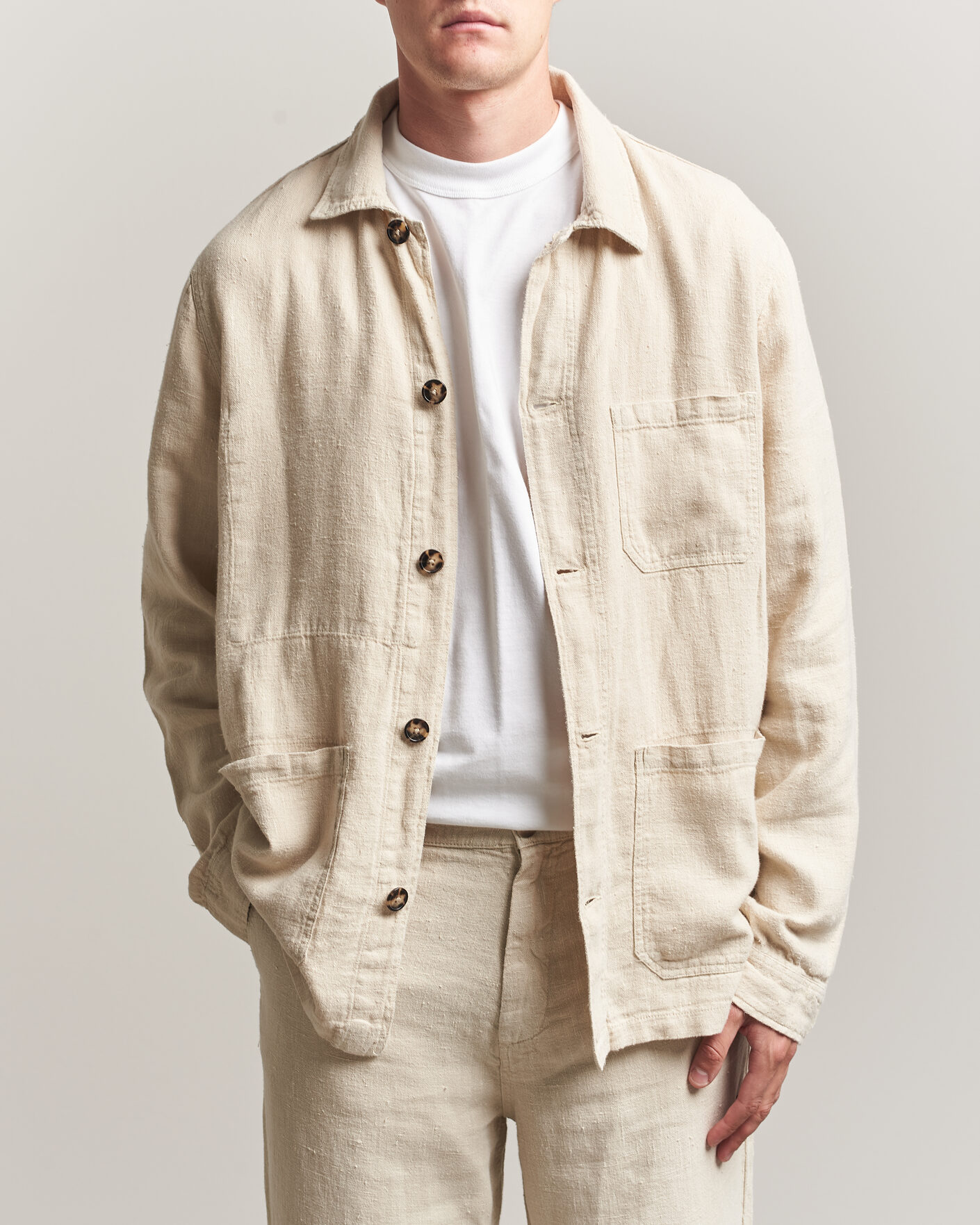 Homme | Chemises | A Day's March | Original Linen Overshirt Oyster