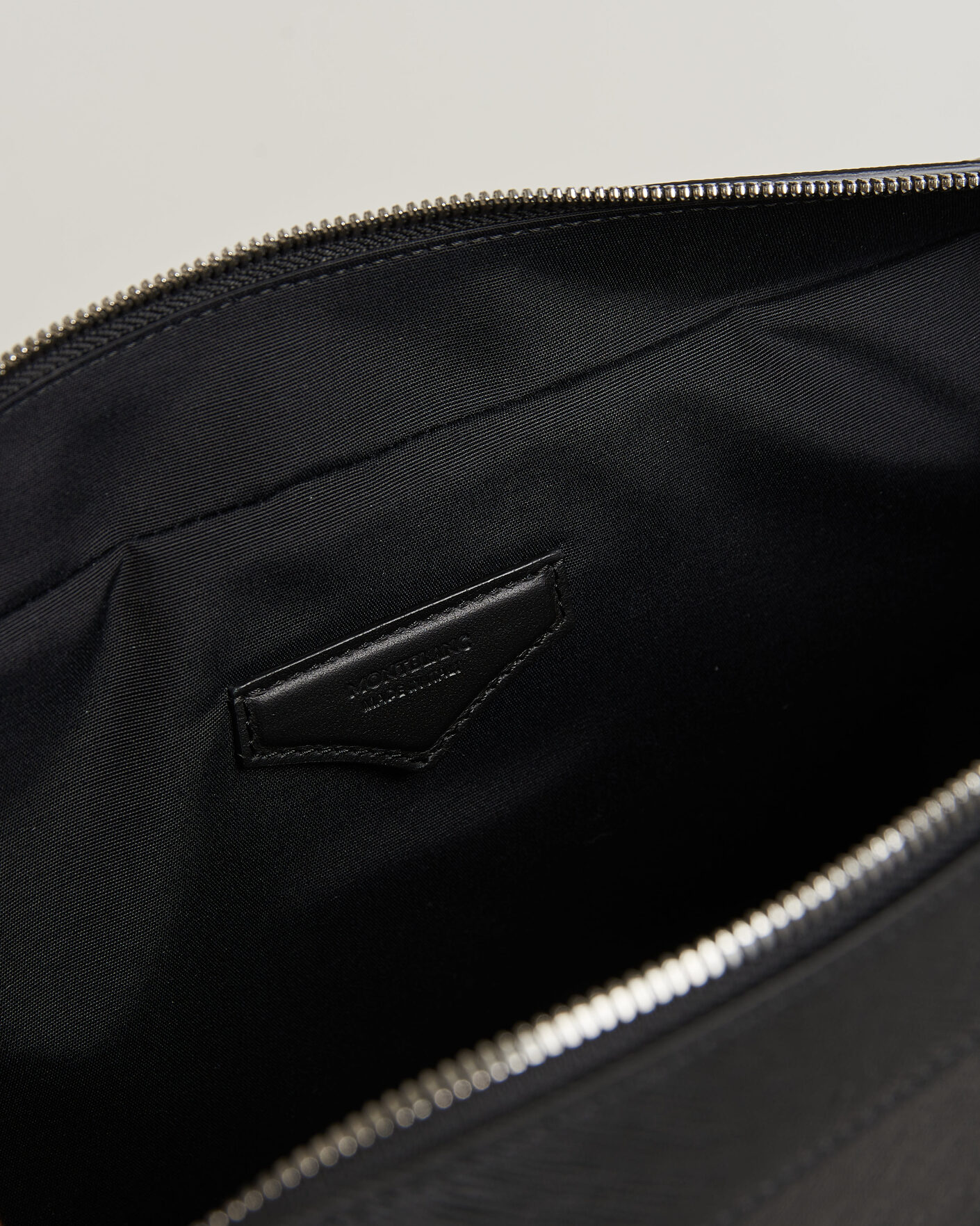 Homme | Sacs | Montblanc | Medium Sartorial Leather Briefcase with Pocket Black