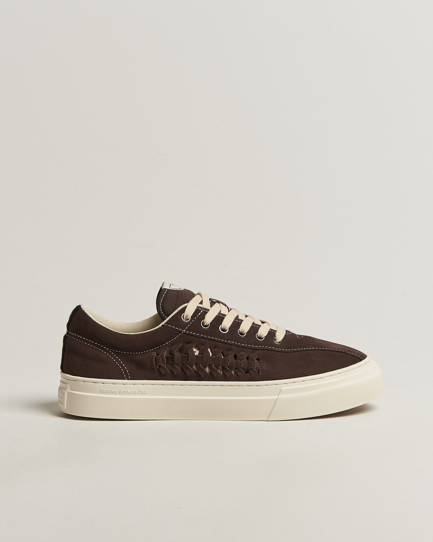 Heren | Sneakers | Stepney Workers Club | Dellow 02 Woven Suede Sneaker Dark Brown