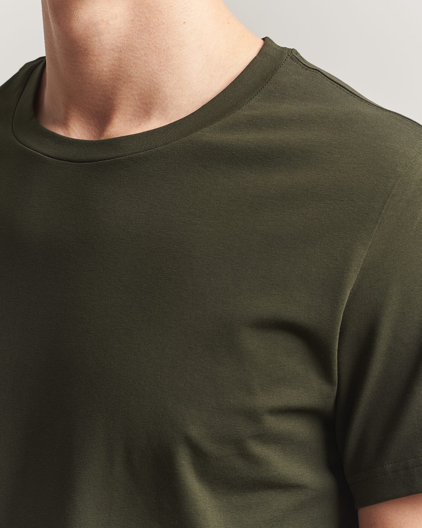 Homme | T-shirts | Filippa K | Soft Lycra T-Shirt Midnight Olive