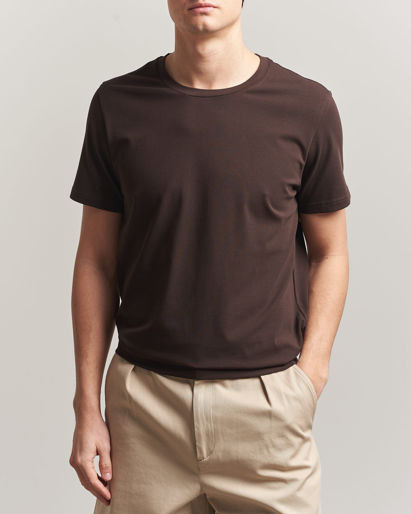 Homme | T-shirts | Filippa K | Soft Lycra T-Shirt Dark Chocolate