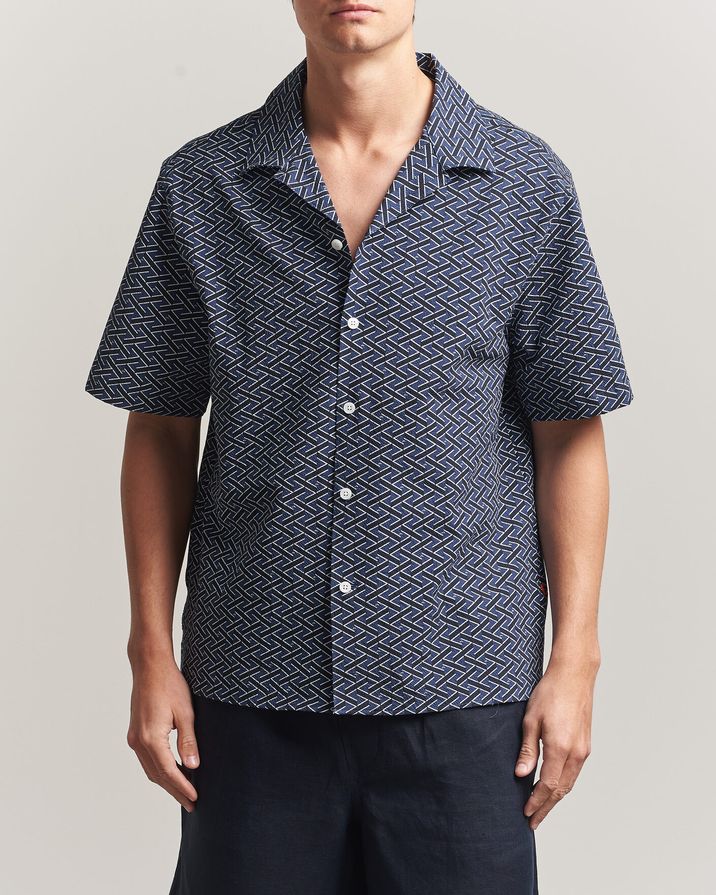Homme | Chemises | J.Lindeberg | Donso Geo Printed Resort Shirt Estate Navy