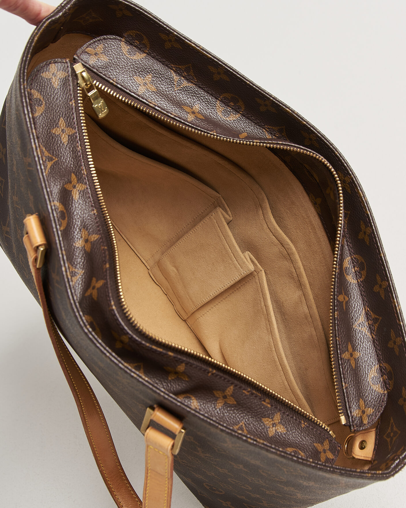 Homme | Pre-Owned & Vintage Bags | Louis Vuitton Pre-Owned | Luco Bag Monogram