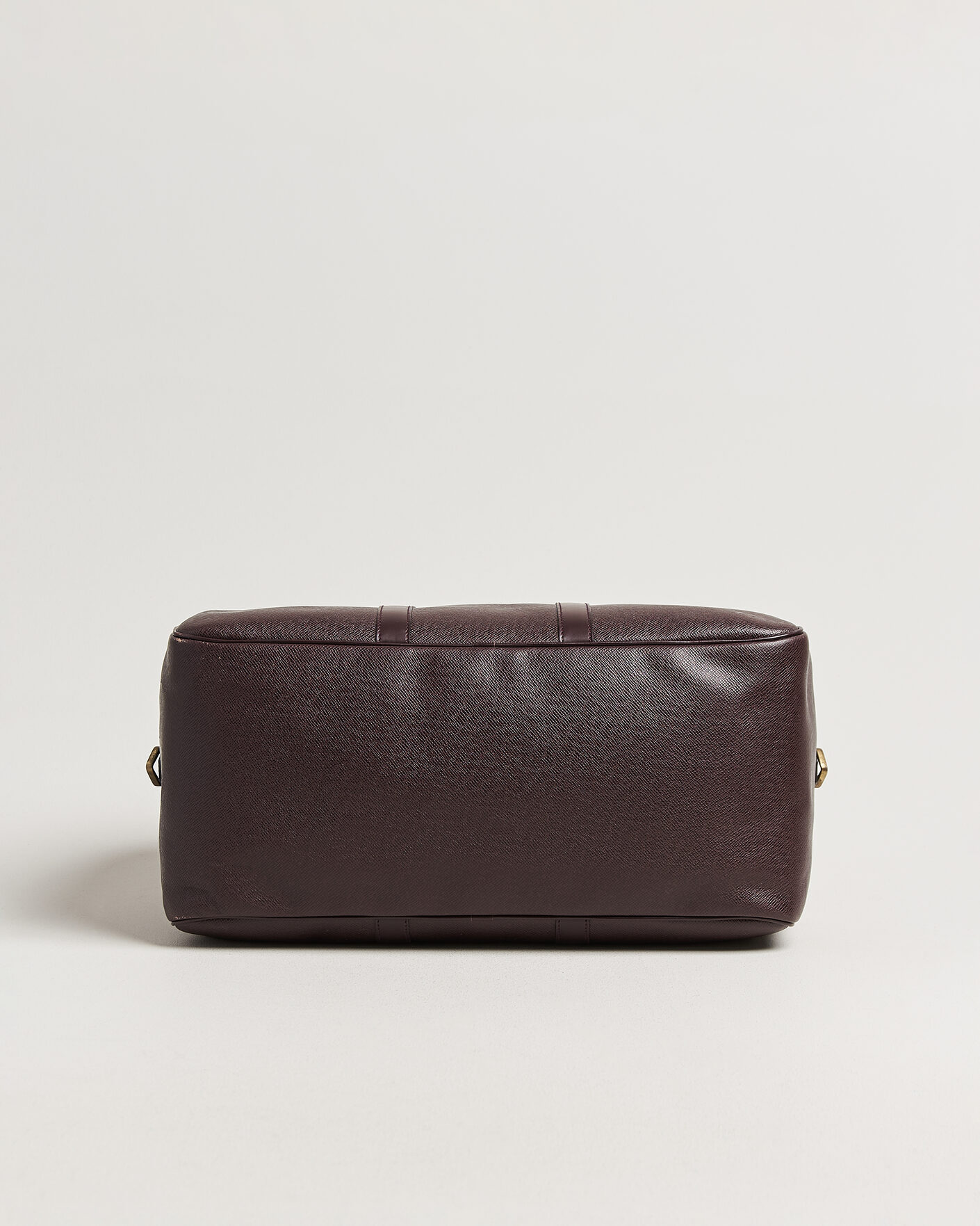 Heren | Pre-Owned & Vintage Bags | Louis Vuitton Pre-Owned | Taiga Kendall Weekend Bag PM Burgundy