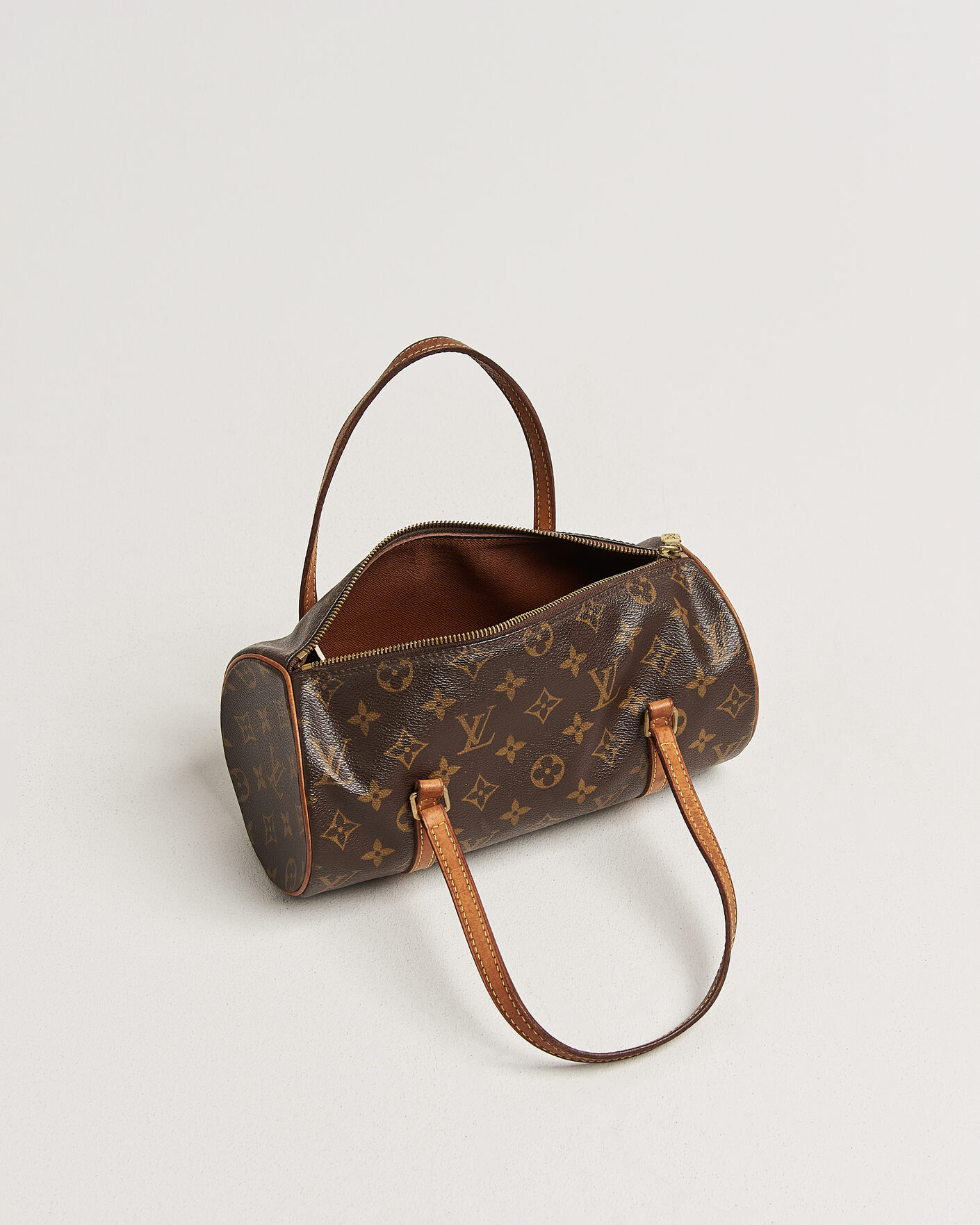 Heren | Pre-Owned & Vintage Bags | Louis Vuitton Pre-Owned | Papillon 26 Monogram
