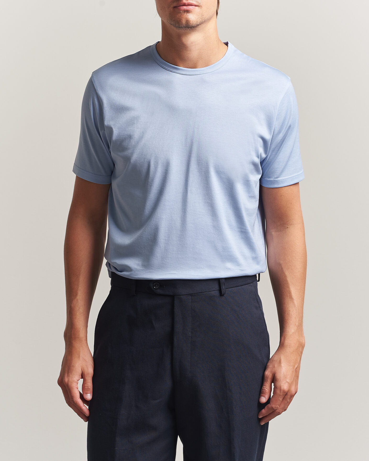 Homme | T-shirts | Sunspel | Crew Neck Q82 Cotton T-Shirt Sky Blue