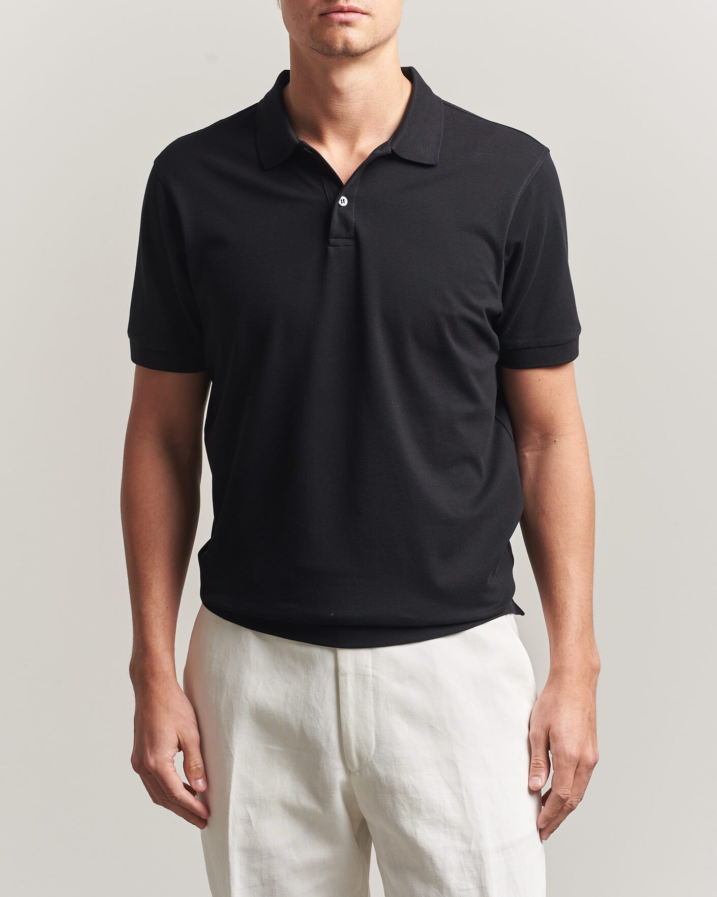 Homme | Polos | Sunspel | Short Sleeve Pique Polo Black