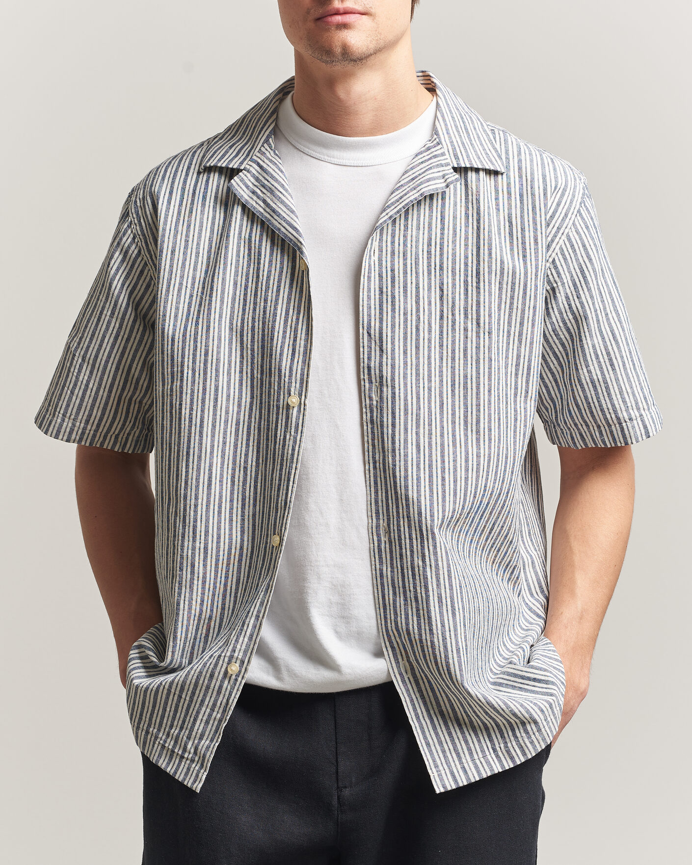 Homme | Chemises | LES DEUX | Stripe Cotton/Linen Short Sleeve Shirt Dark Blue