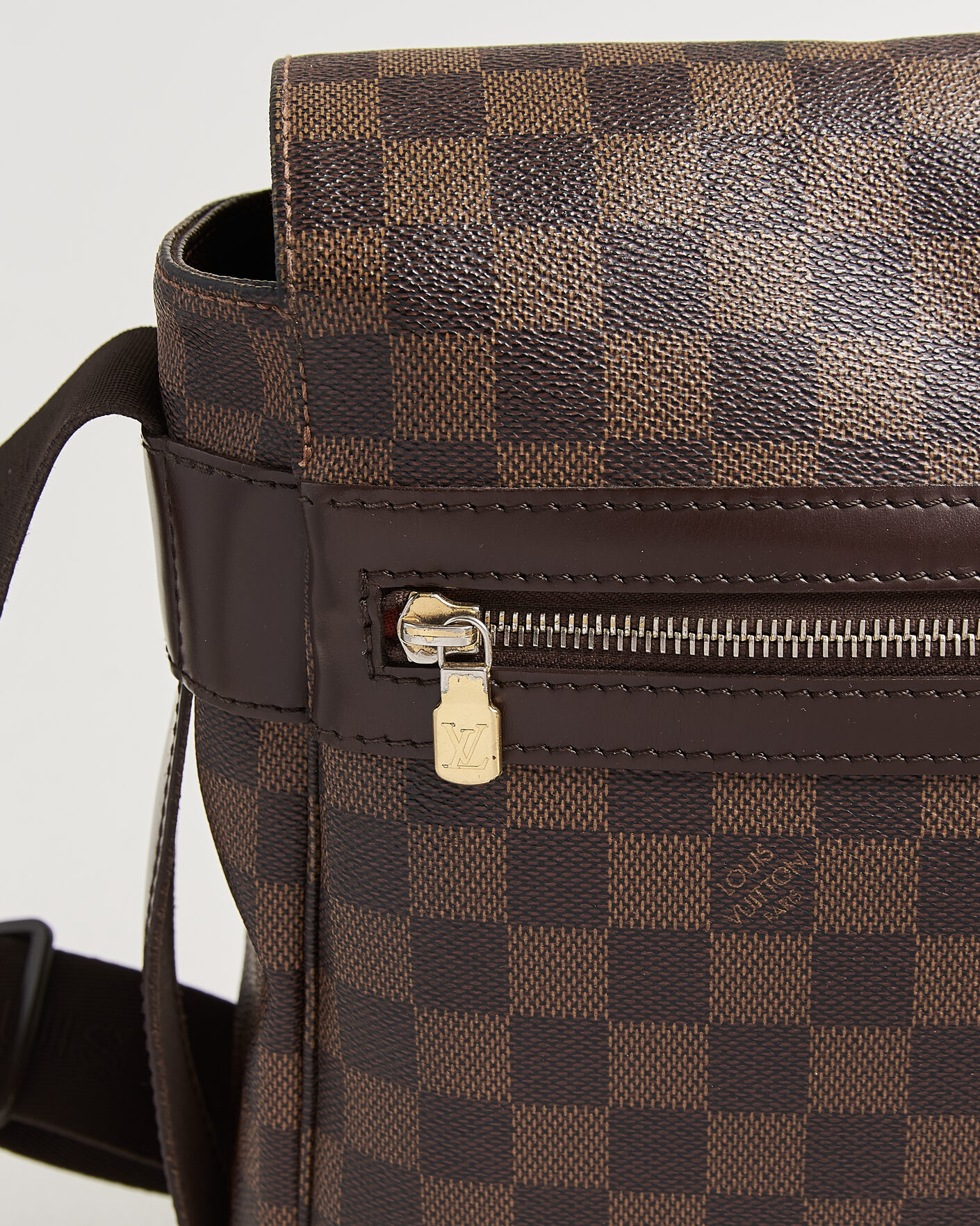 Heren | Pre-Owned & Vintage Bags | Louis Vuitton Pre-Owned | Bastille Bag Damier Ebene