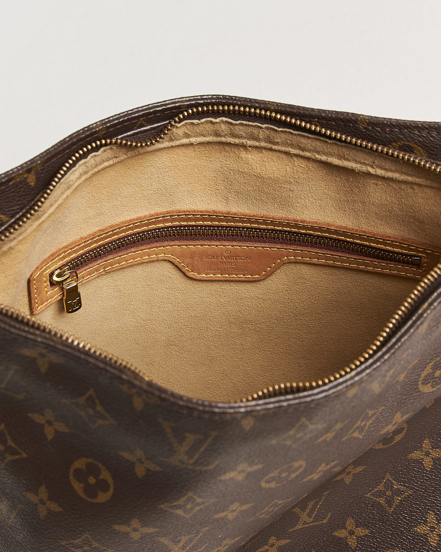 Homme | Pre-Owned & Vintage Bags | Louis Vuitton Pre-Owned | Looping Handbag GM Monogram