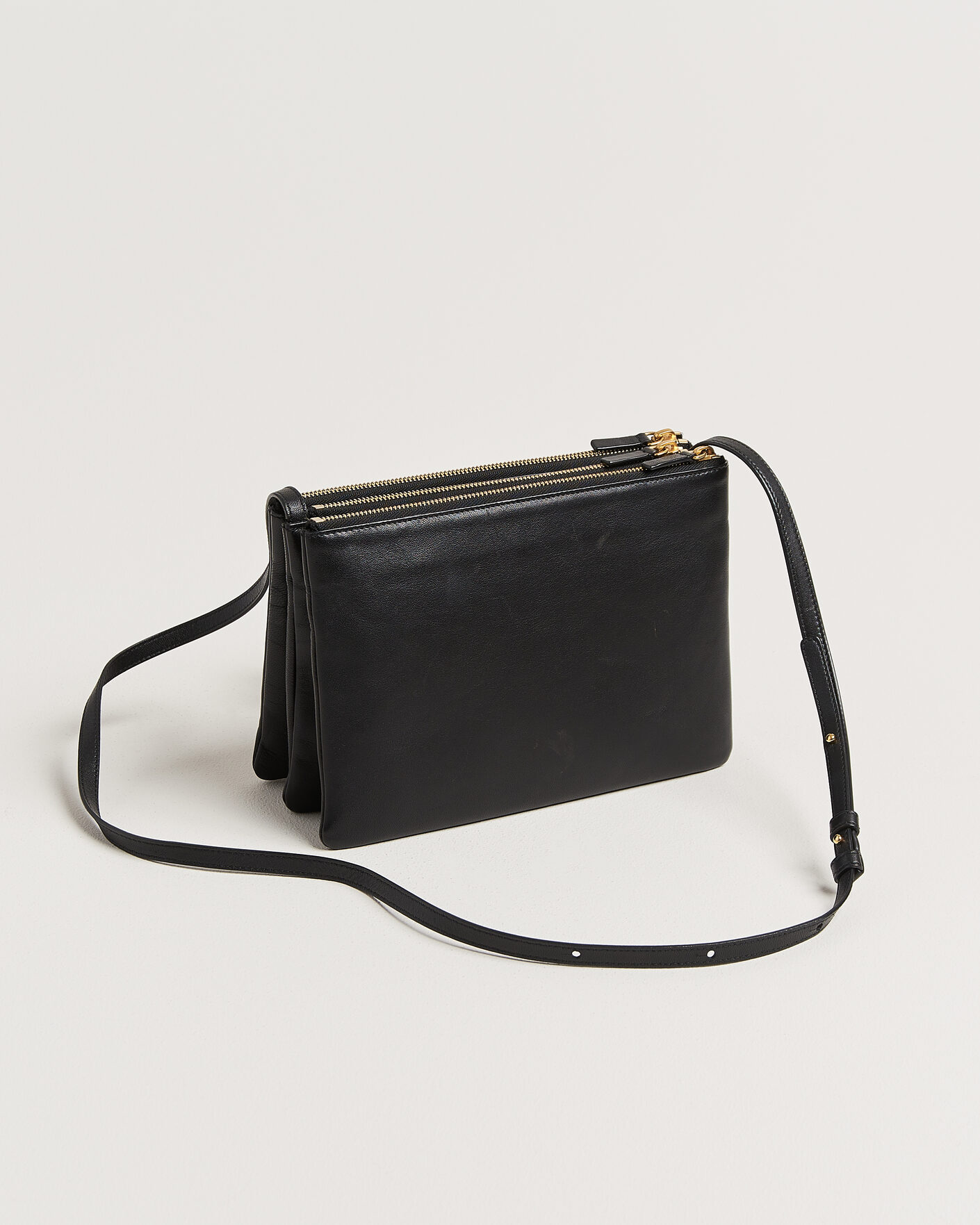 Homme | Pre-Owned & Vintage Bags | Celine Pre-Owned | Trio Bag Medium Leather Black