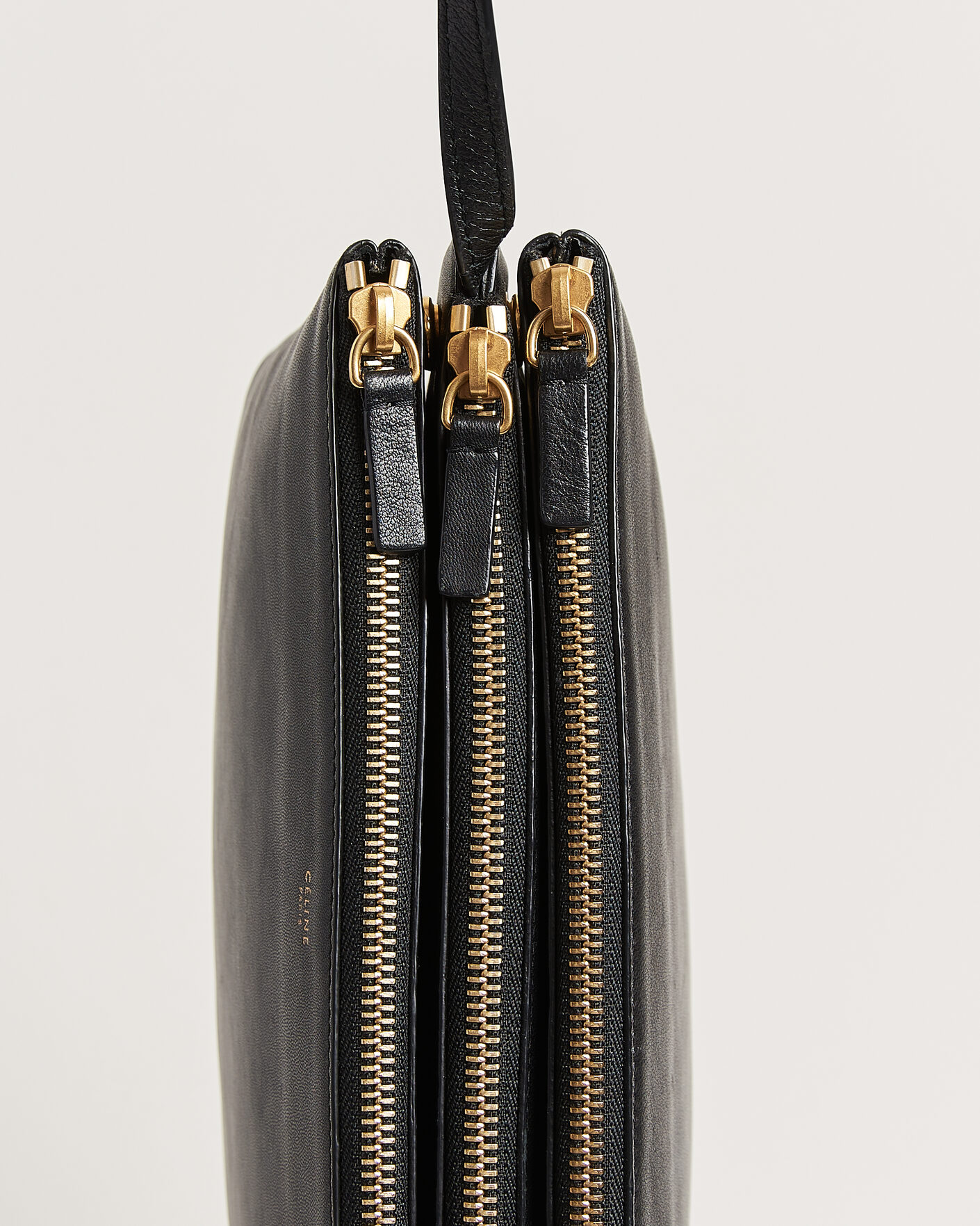 Homme | Pre-Owned & Vintage Bags | Celine Pre-Owned | Trio Bag Medium Leather Black