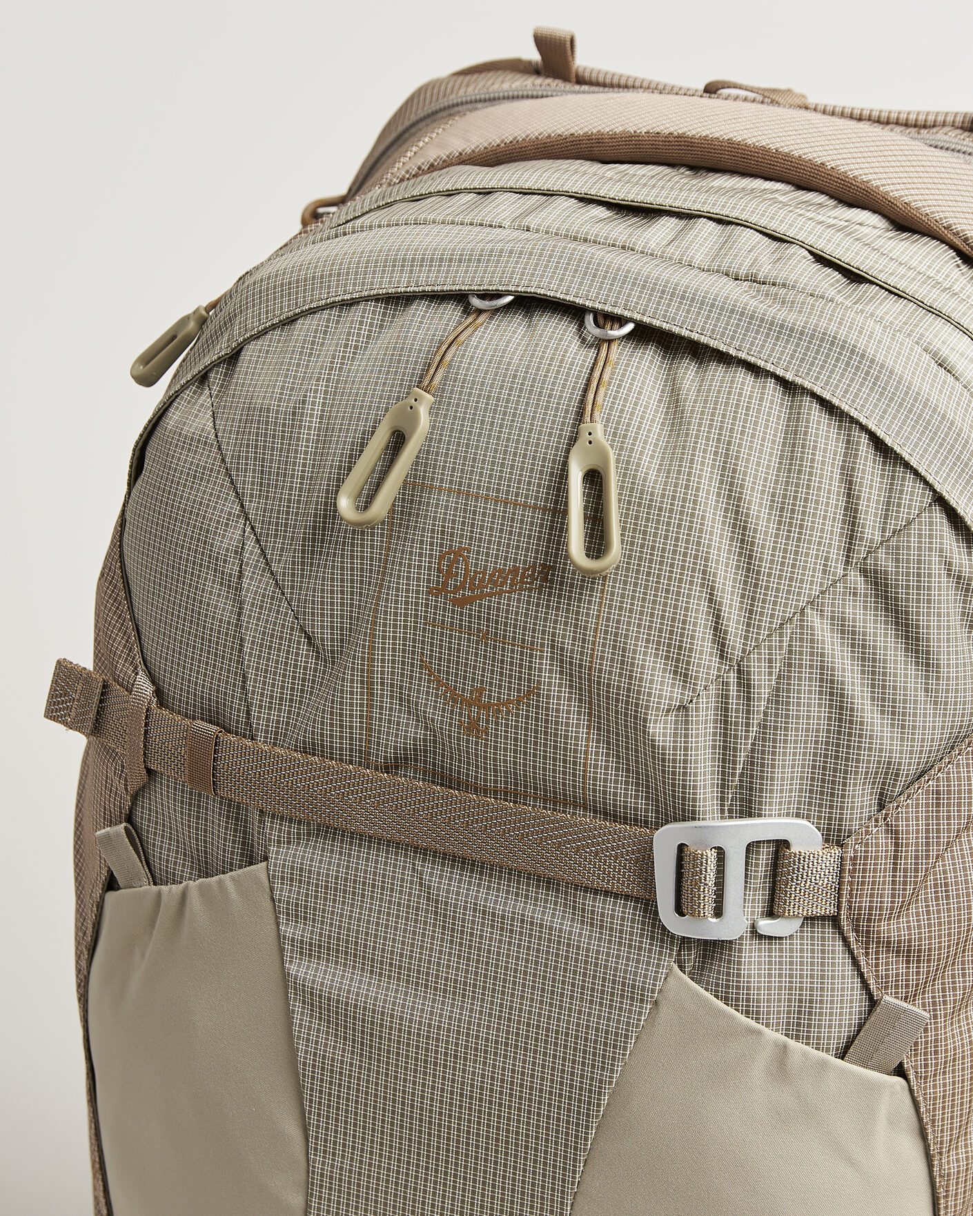 Homme | Sacs | Osprey | X Danner Farpoint 40 Sawdust - Latte Brown