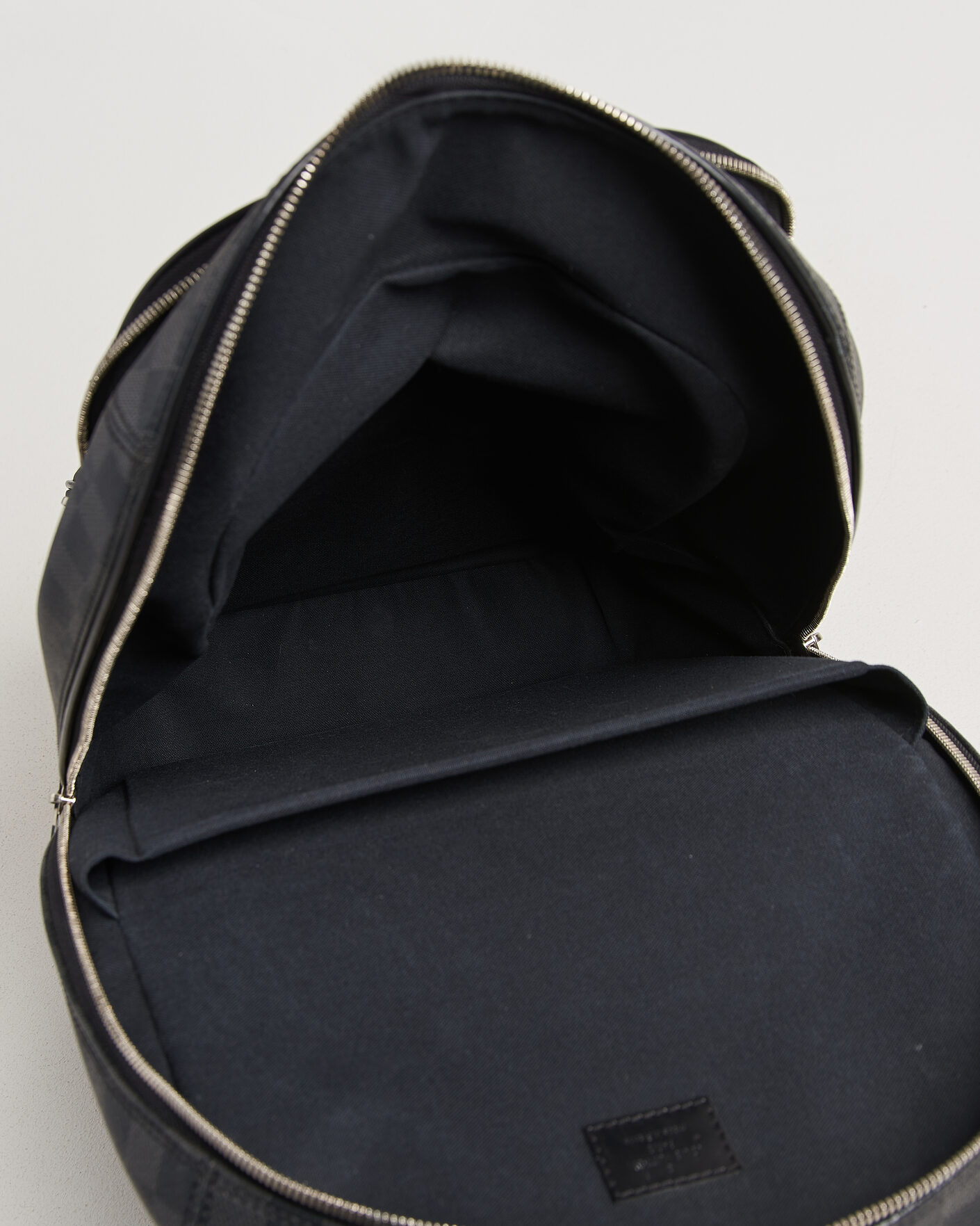 Homme | Louis Vuitton Pre-Owned Michael Backpack Damier Graphite Damier Graphite | Louis Vuitton Pre-Owned | Michael Backpack Damier Graphite Damier Graphite