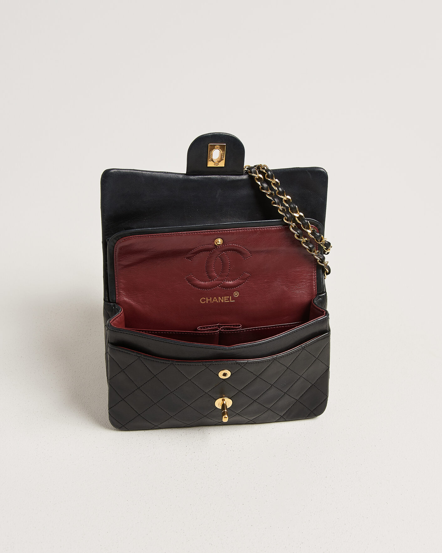 Homme | Chanel Pre-Owned Classic Small Double Flap Bag Black | Chanel Pre-Owned | Classic Small Double Flap Bag Black