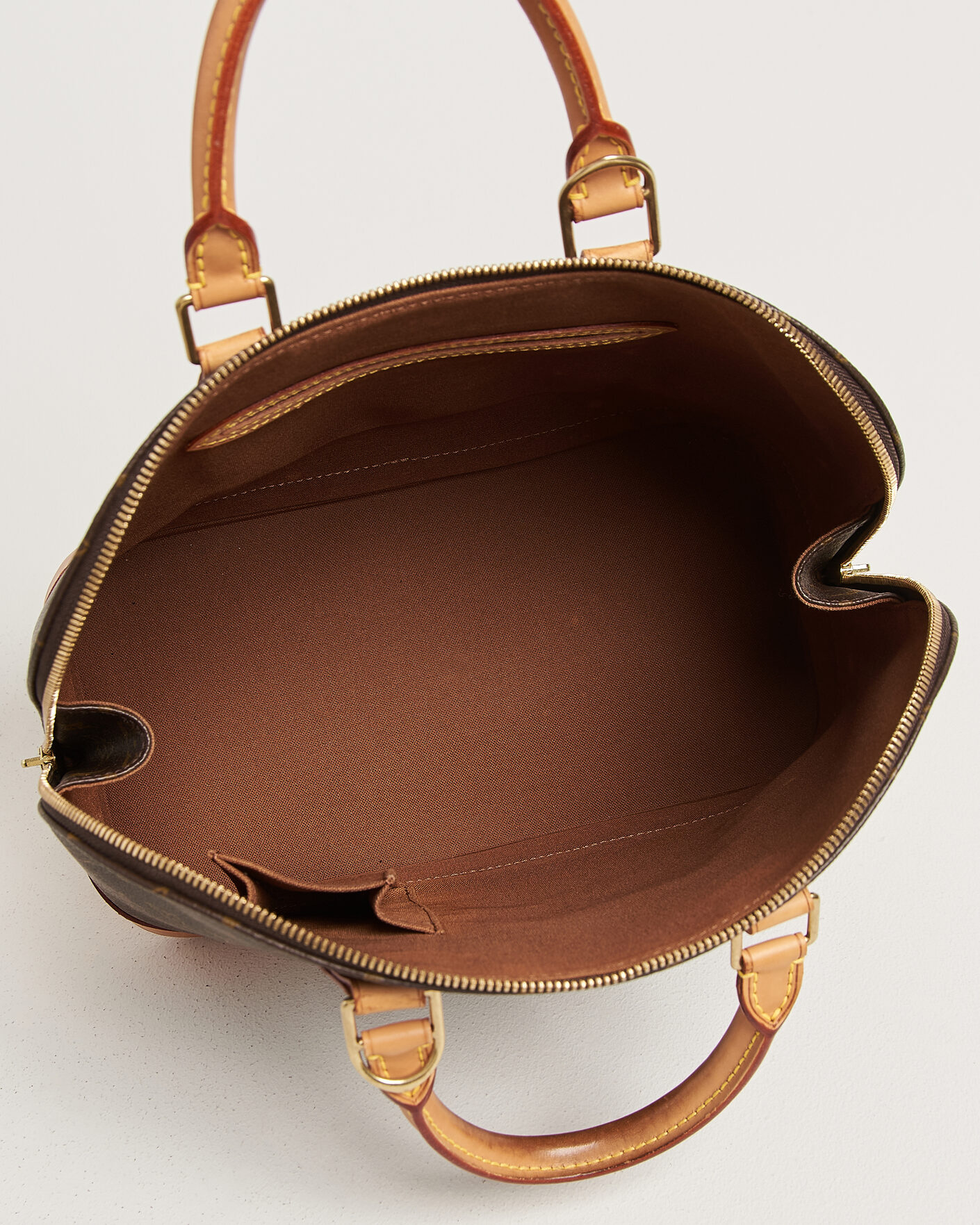 Heren | Pre-Owned & Vintage Bags | Louis Vuitton Pre-Owned | Alma Bag PM Monogram