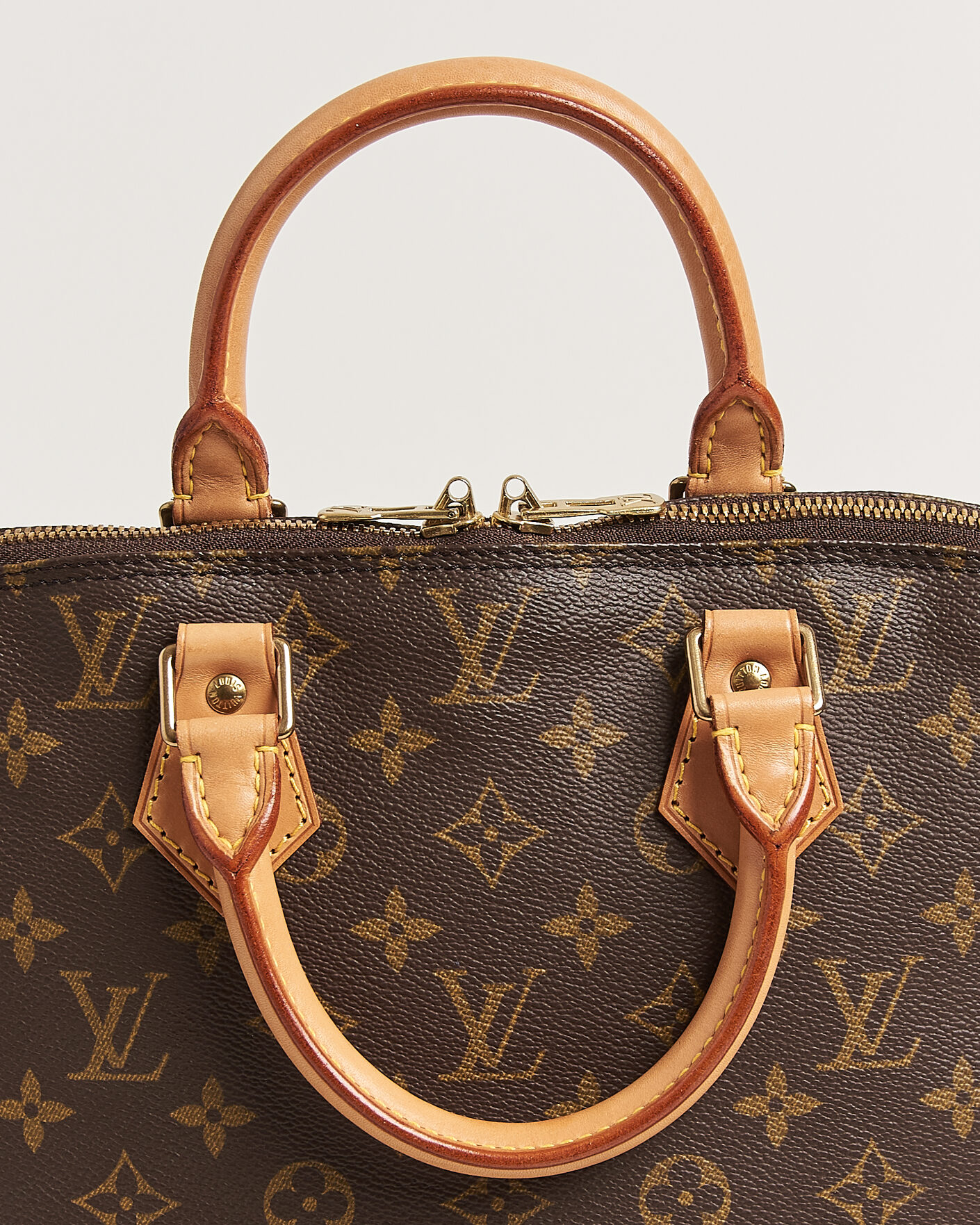 Homme | Pre-Owned & Vintage Bags | Louis Vuitton Pre-Owned | Alma Bag PM Monogram