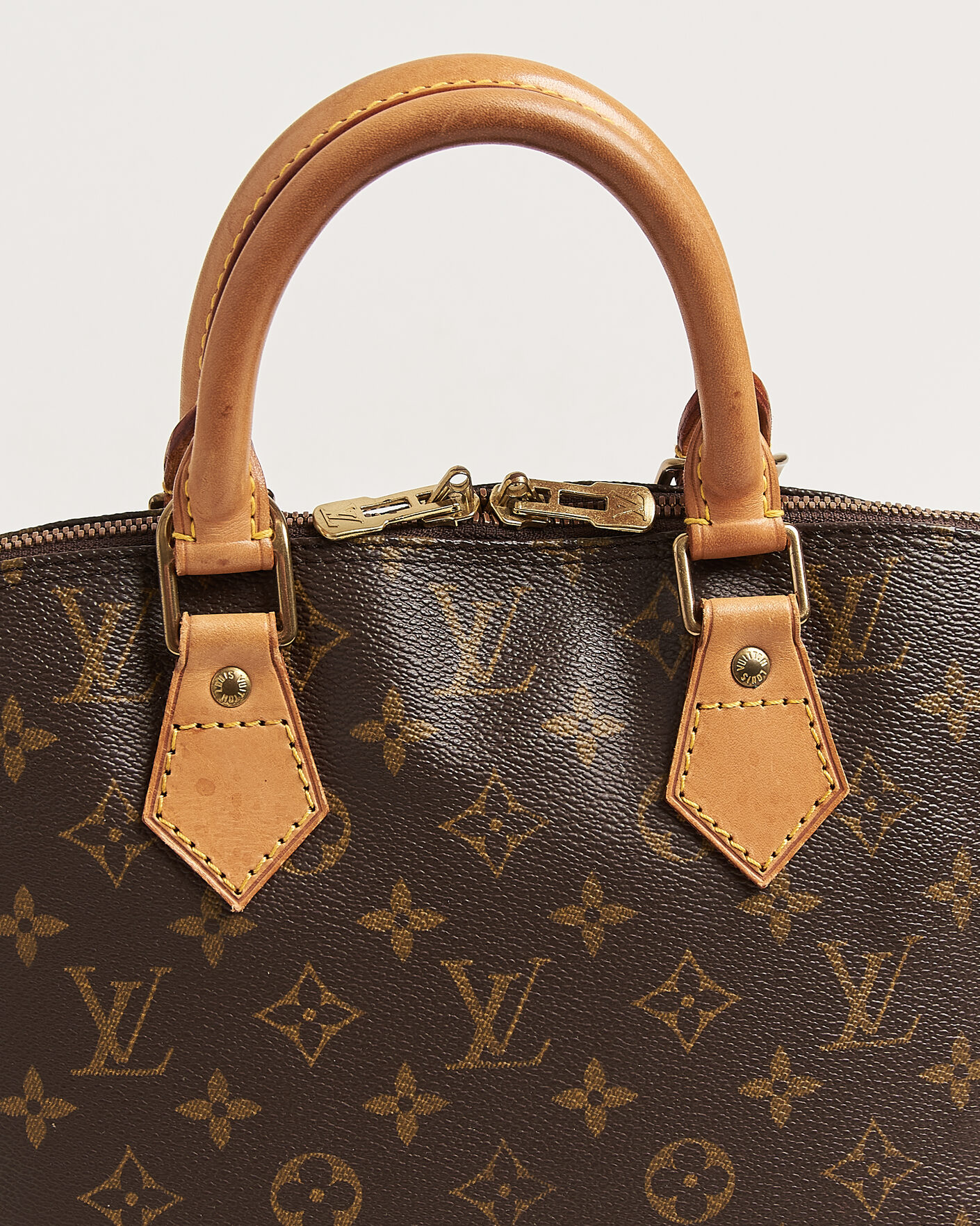 Homme | Pre-Owned & Vintage Bags | Louis Vuitton Pre-Owned | Alma Bag PM Monogram