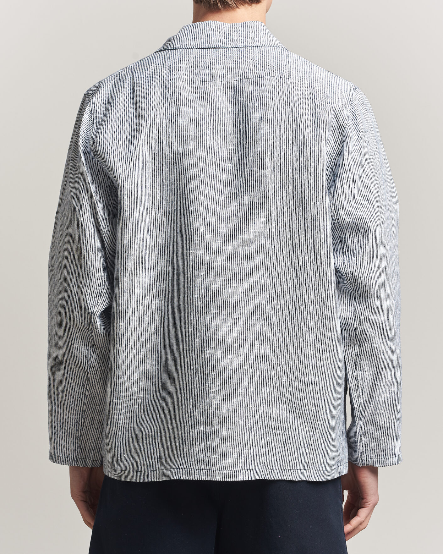 Homme | Chemises | Peregrine | Windsor Linen Shacket Navy Stripe
