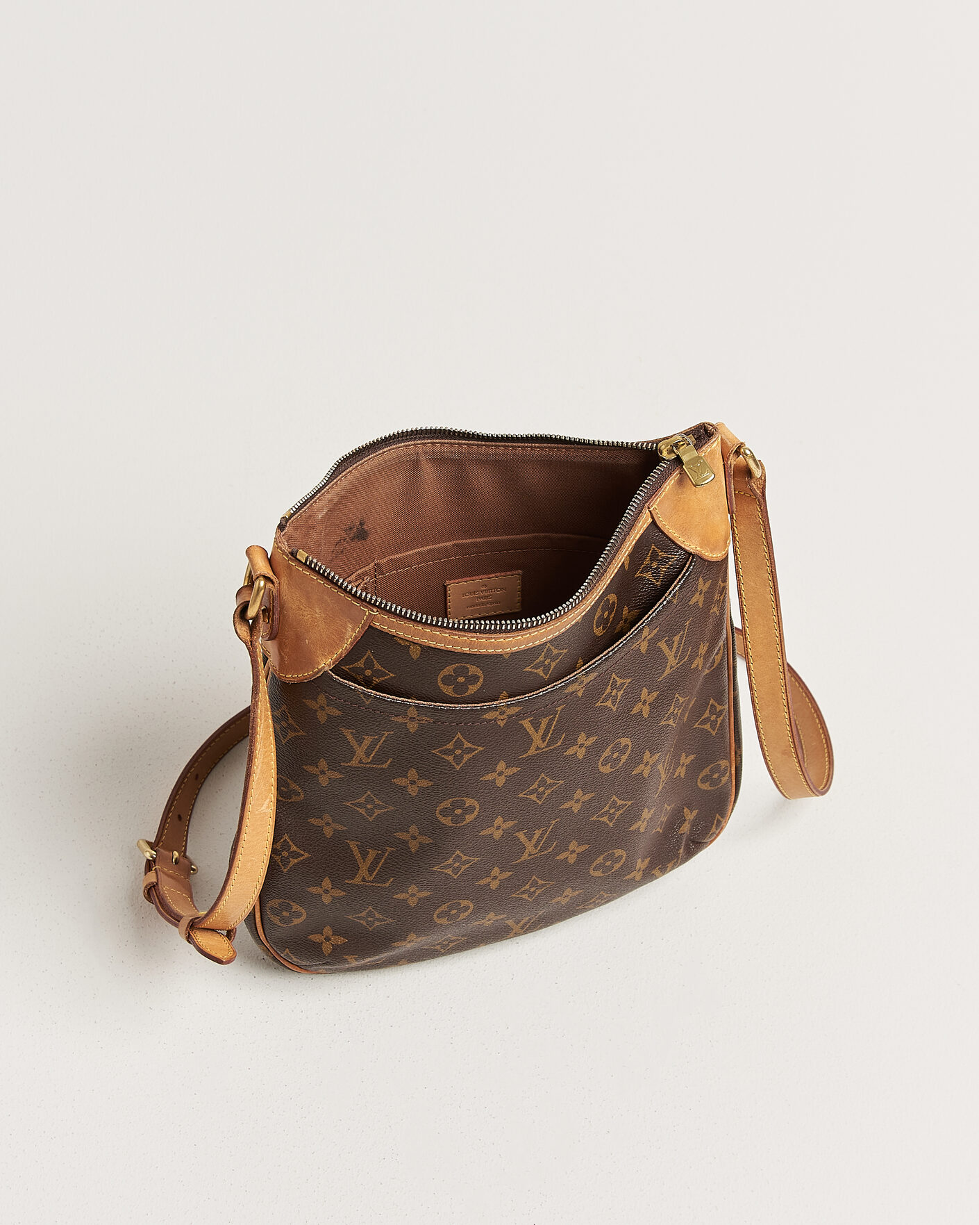 Heren | Pre-Owned & Vintage Bags | Louis Vuitton Pre-Owned | Odeon PM Bag Monogram