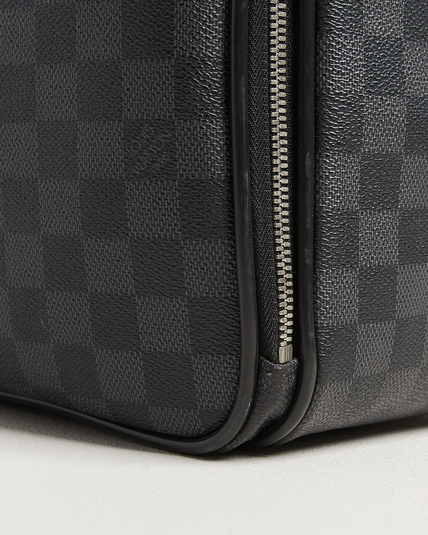 Homme | Pre-Owned & Vintage Bags | Louis Vuitton Pre-Owned | Agal Bag Damier Graphite
