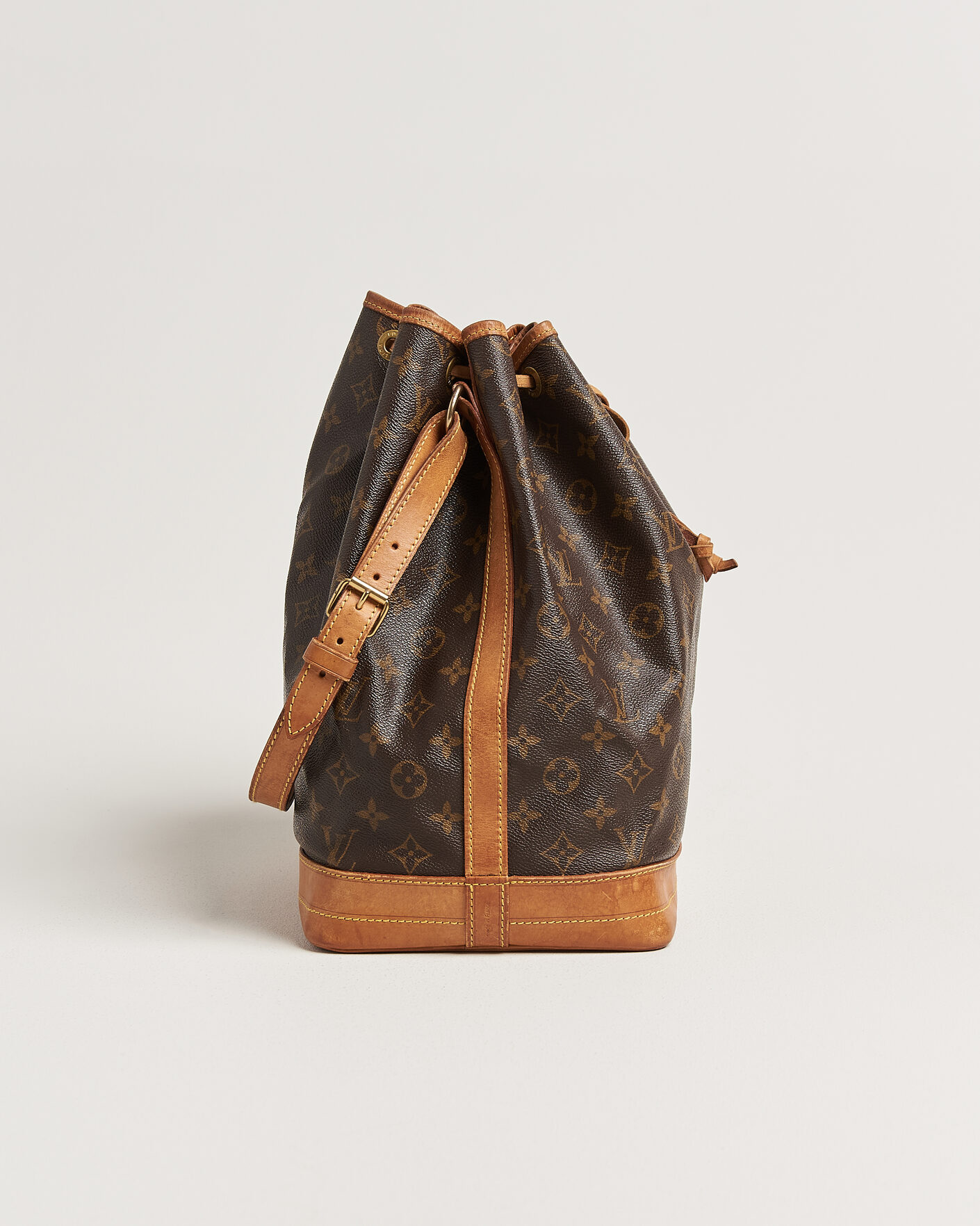 Homme | Louis Vuitton Pre-Owned Noé Monogram | Louis Vuitton Pre-Owned | Noé Monogram