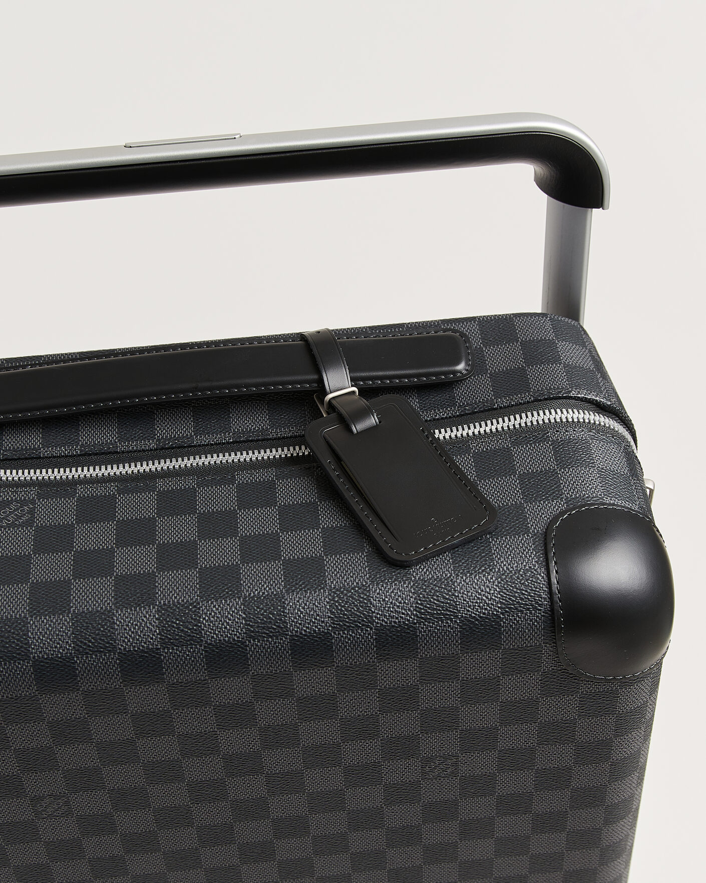 Homme | Pre-Owned & Vintage Bags | Louis Vuitton Pre-Owned | Horizon 55 Damier Graphite