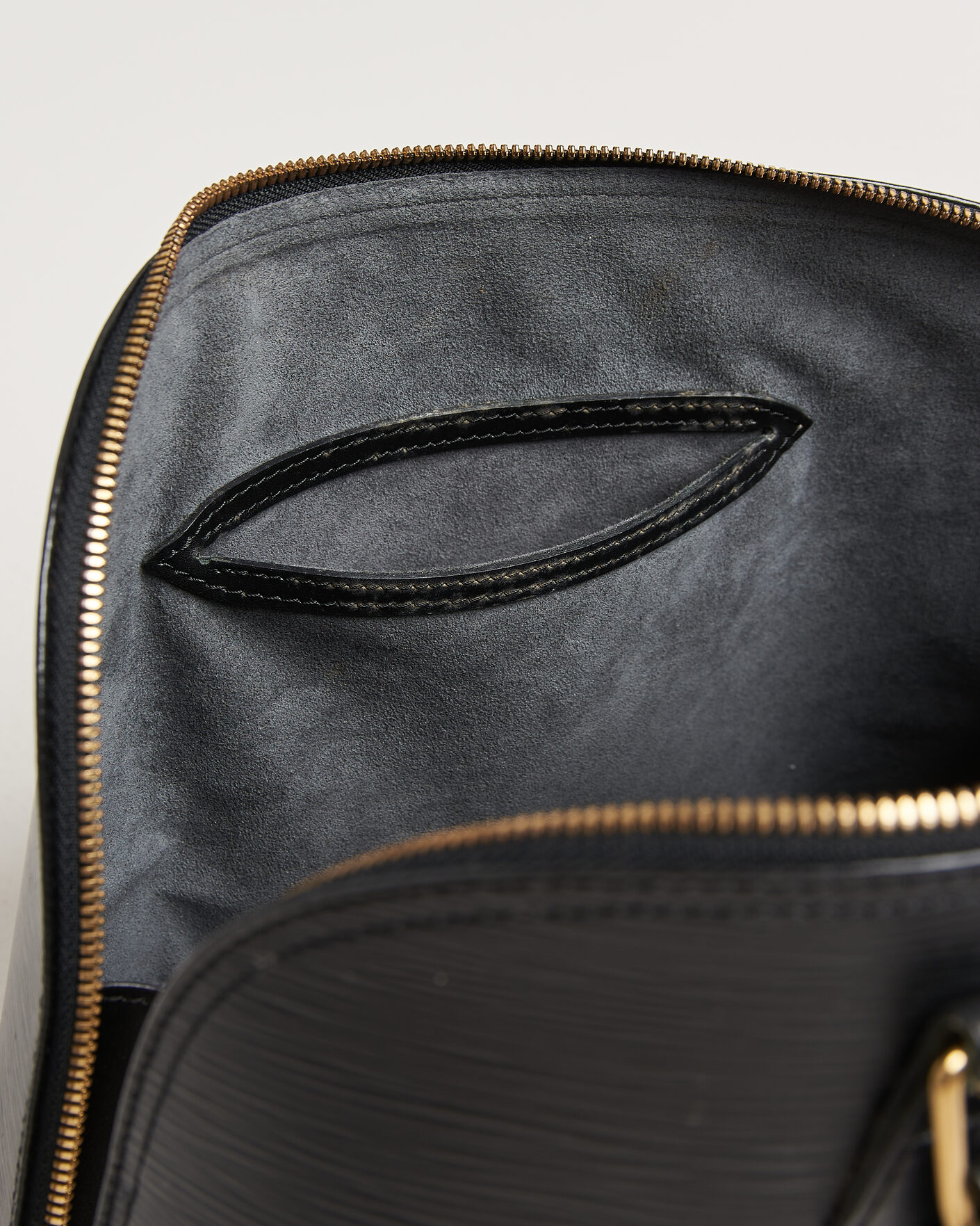 Homme | Pre-Owned & Vintage Bags | Louis Vuitton Pre-Owned | Alma PM Bag Epi Leather Black