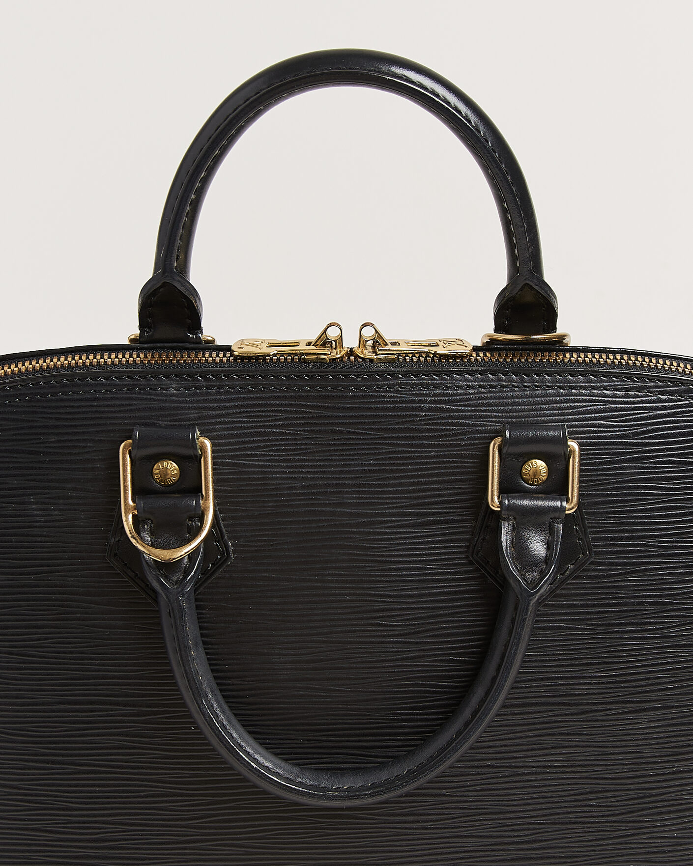 Homme | Pre-Owned & Vintage Bags | Louis Vuitton Pre-Owned | Alma PM Bag Epi Leather Black