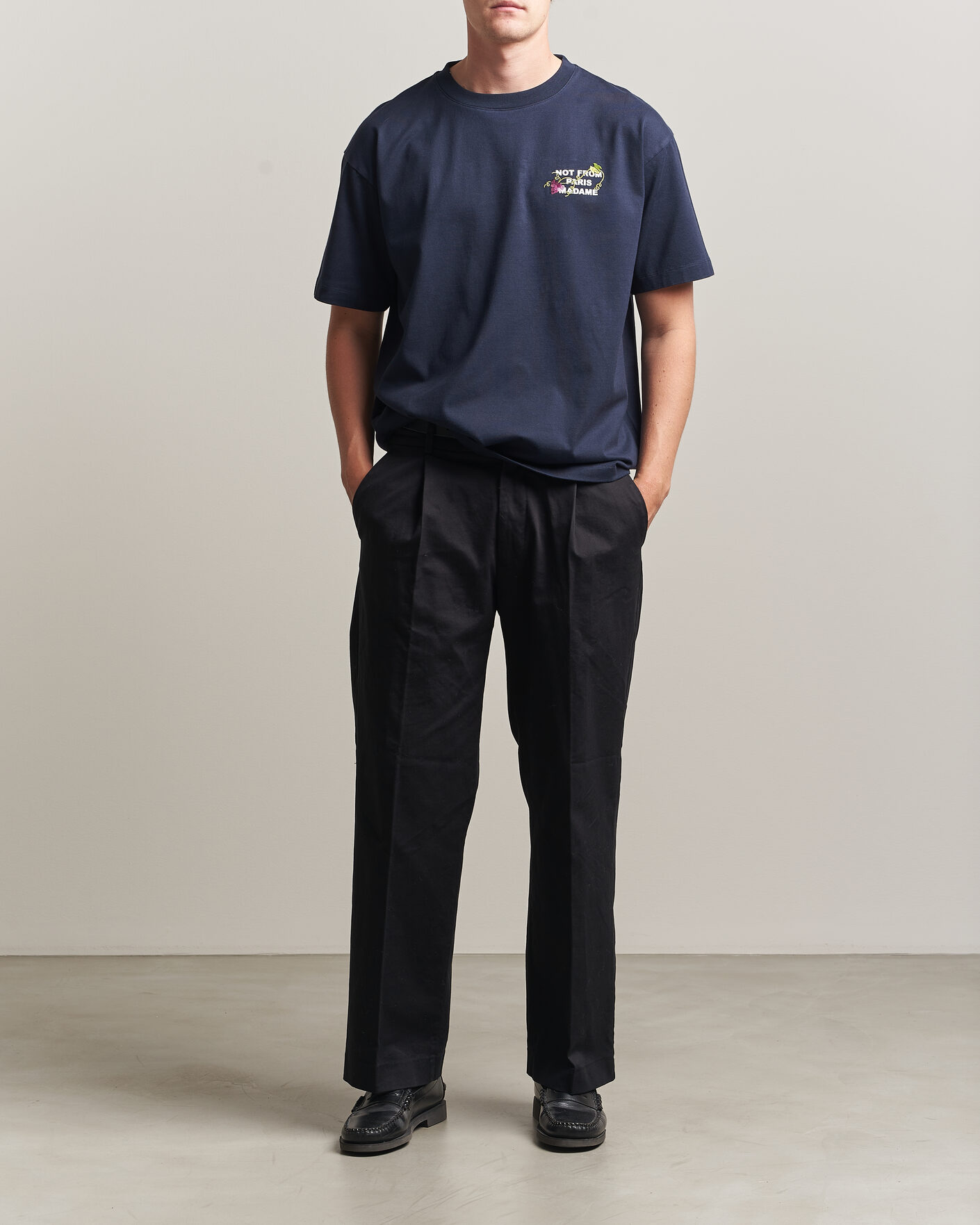 Homme | T-shirts | Drôle de Monsieur | Vine Embroidered Slogan T-Shirt Navy