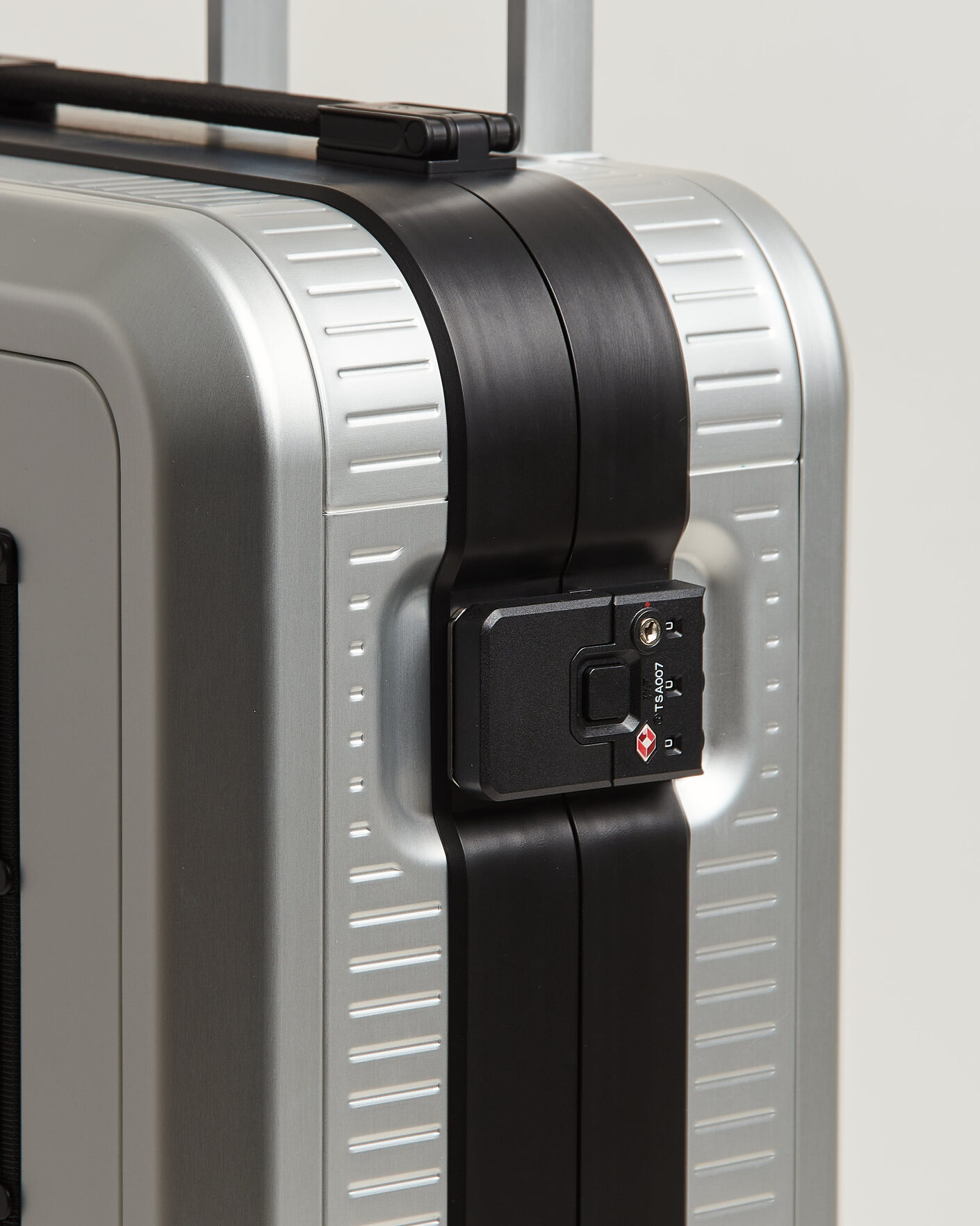 Homme | Sacs | DB | Ramverk Alu Pro Carry On Silver/Onyx
