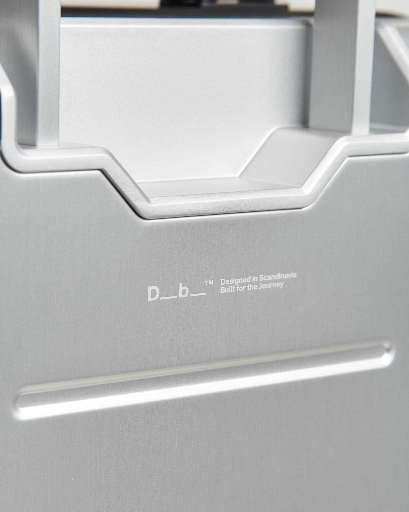 Heren | Tassen | DB | Ramverk Alu Pro Check-In Luggage Large Silver/Onyx