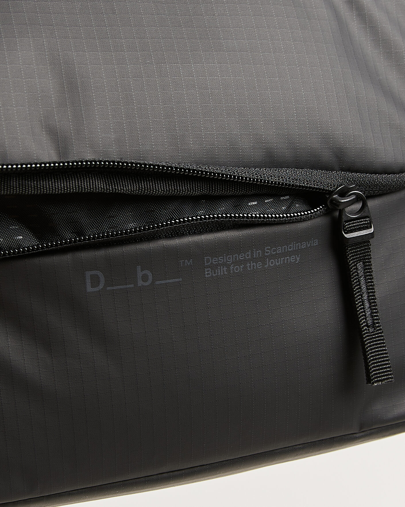Heren | DB Essential Wash Bag M Black Out | DB | Essential Wash Bag M Black Out