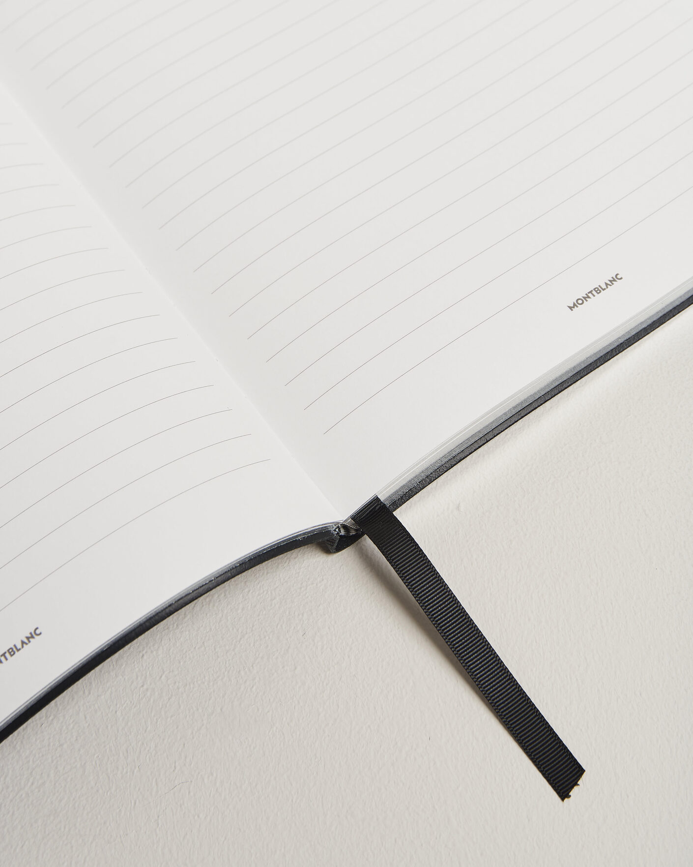 Homme | Carnets De Notes | Montblanc | Notebook Large, Saffiano Leather, Lined Black