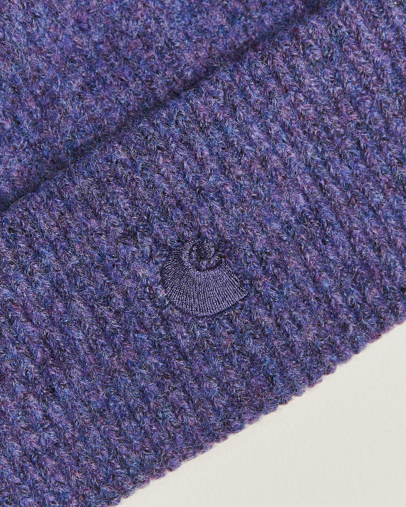 Homme | Bonnets | Carhartt WIP | Curtis Tonal Logo Beanie Shady Purple