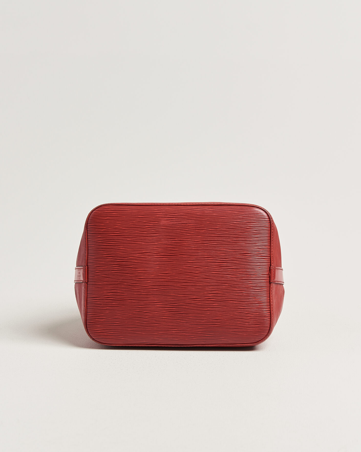 Heren | Pre-Owned & Vintage Bags | Louis Vuitton Pre-Owned | Petit Noé Epi Leather Red