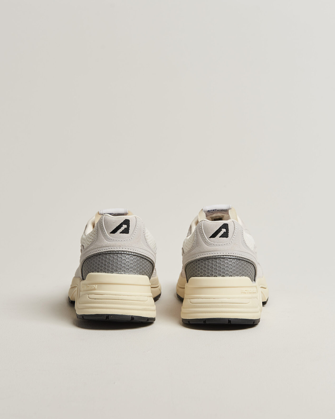 Heren | Sneakers | Autry | Hyperway Low Suede Running Sneaker Light Grey