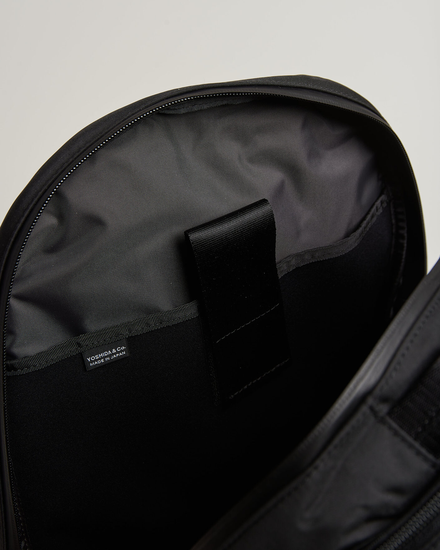 Heren | Tassen | Porter-Yoshida & Co. | View Daypack Black