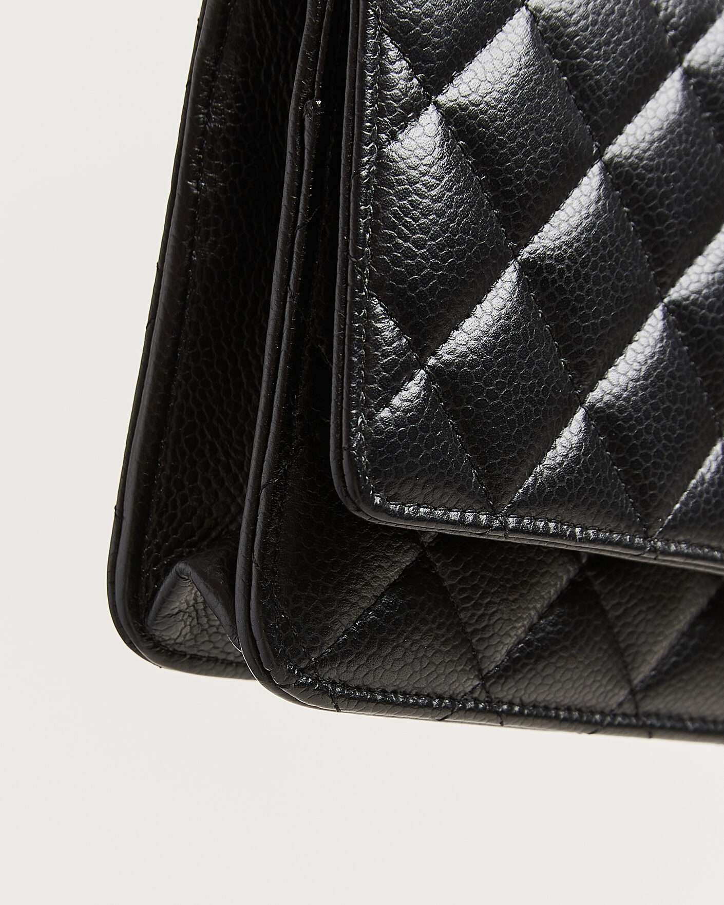 Homme | Pre-Owned & Vintage Bags | Chanel Pre-Owned | Wallet On Chain Caviar Leather Black