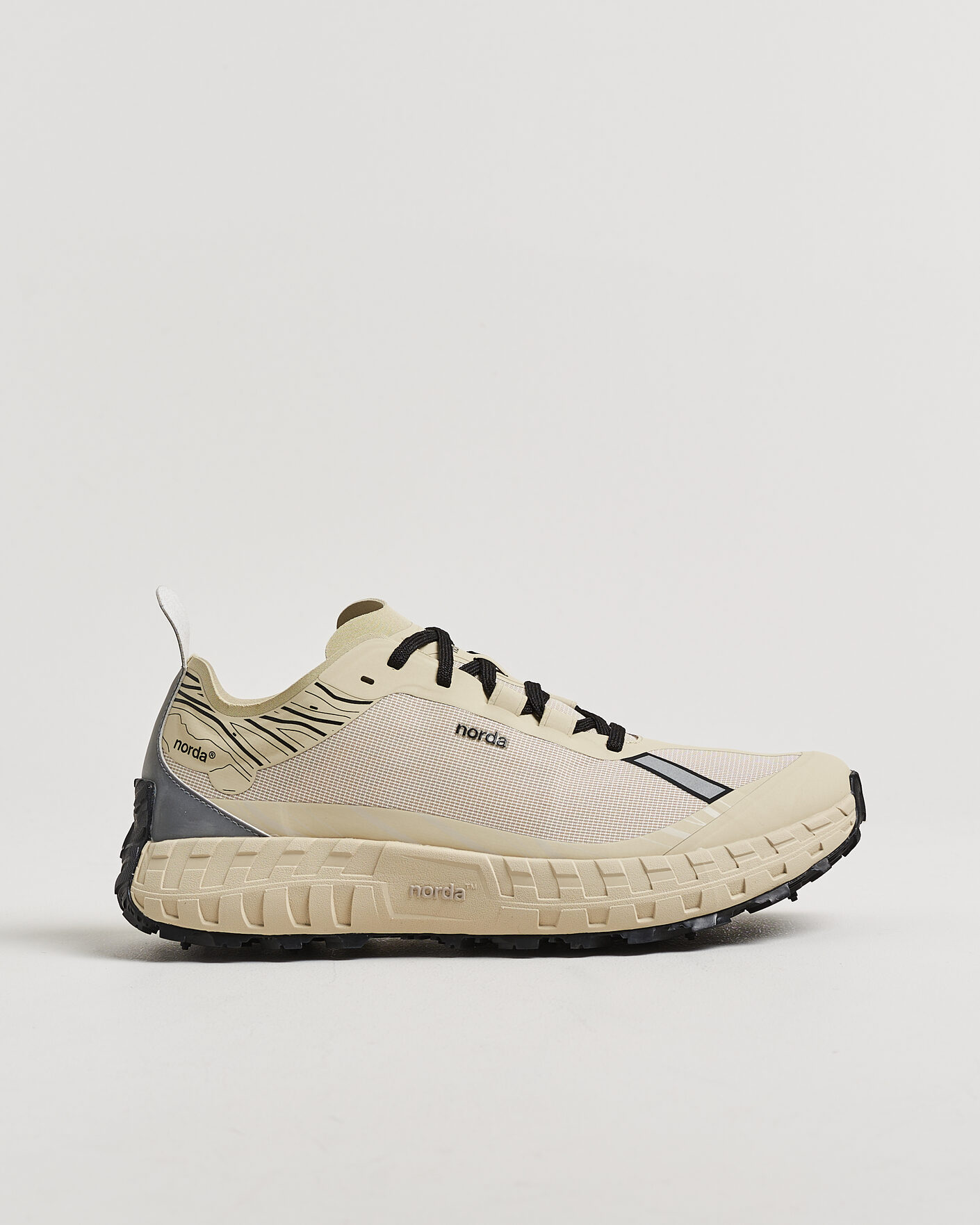 Homme | Chaussures de trail | Norda | 001A Running Sneakers Almond